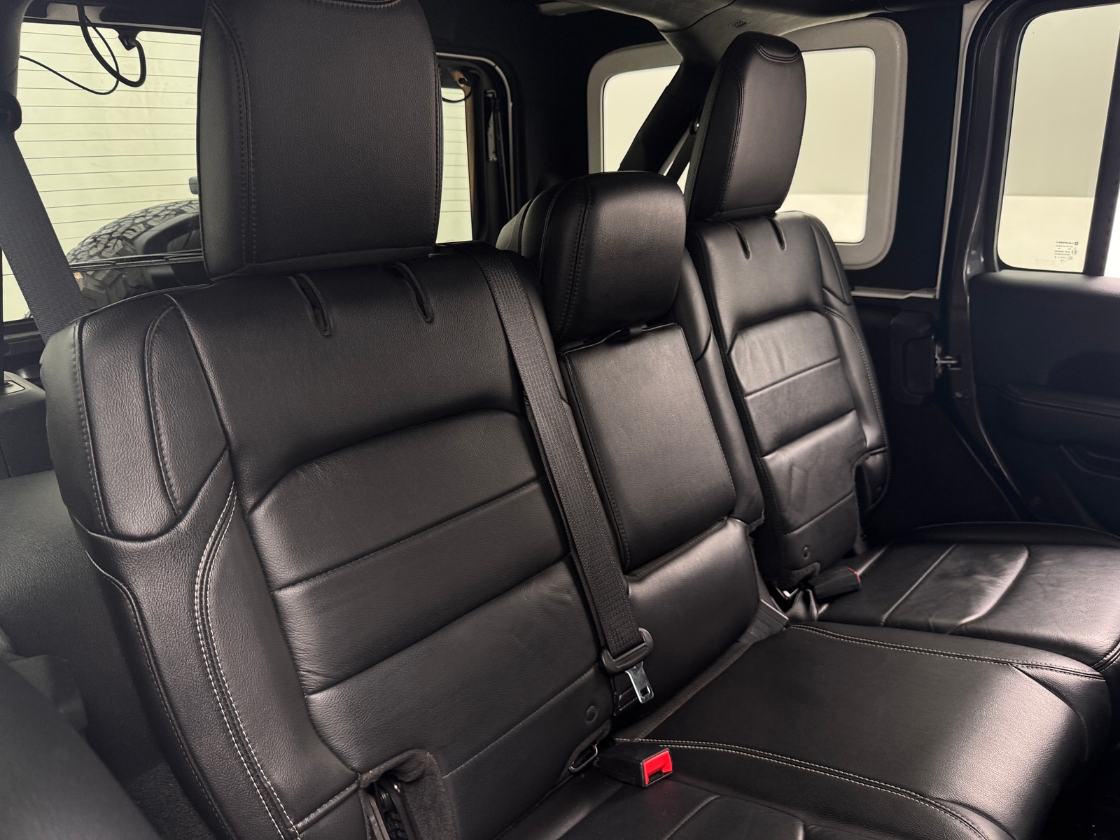 Thumbnail: 2018 Jeep Wrangler - 5