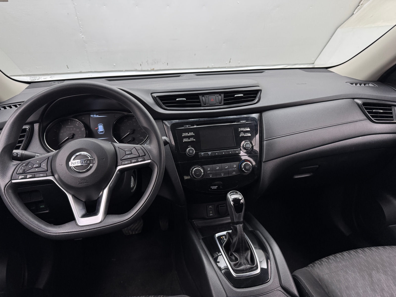 Thumbnail: 2017 Nissan Rogue - 3