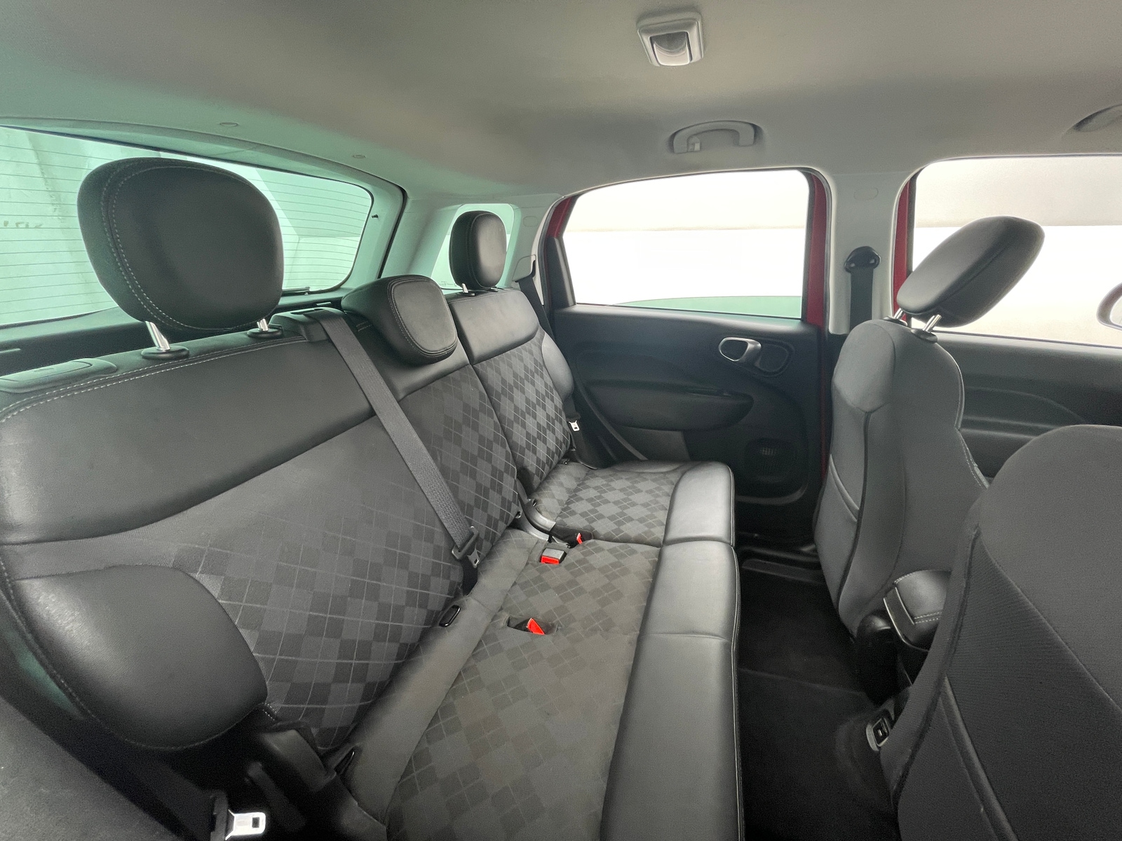Thumbnail: 2018 Fiat 500L - 6