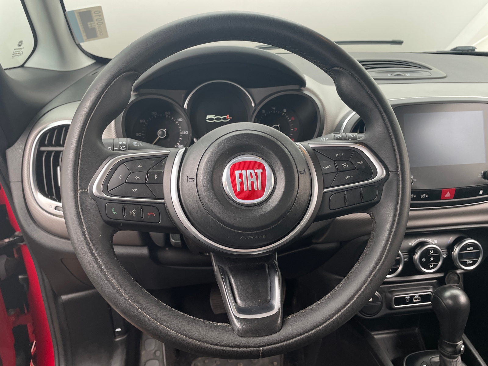 Thumbnail: 2018 Fiat 500L - 5
