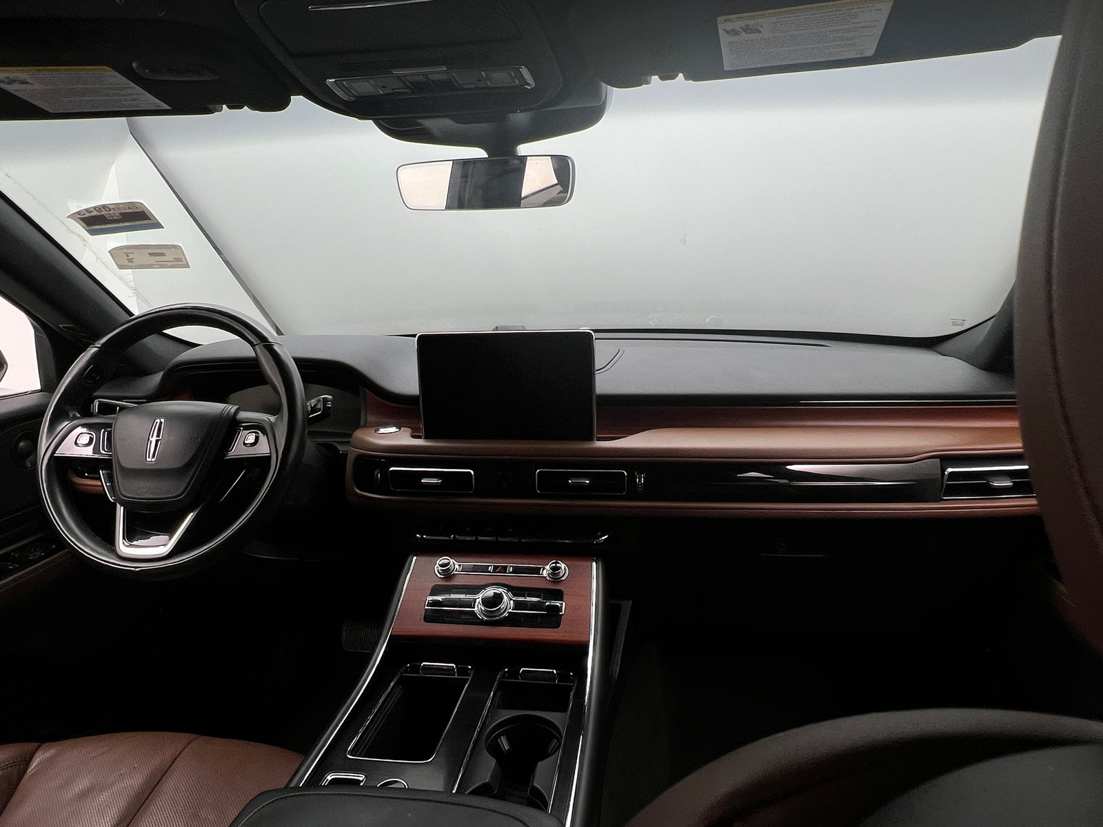 Thumbnail: 2023 Lincoln Aviator - 2