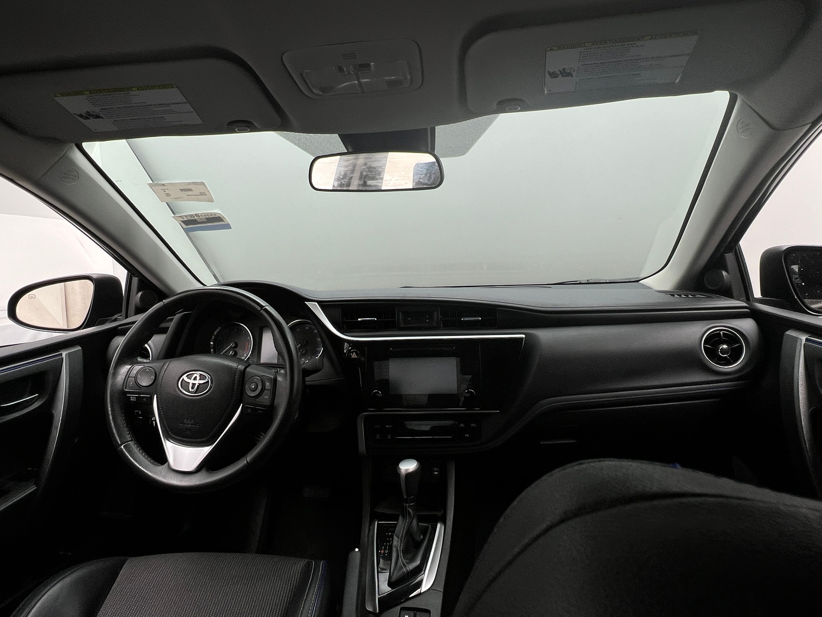Thumbnail: 2018 Toyota Corolla - 3