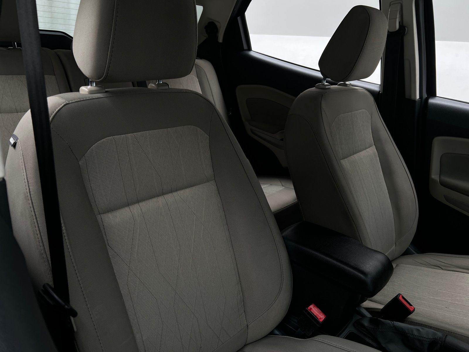 Thumbnail: 2018 Ford EcoSport - 2