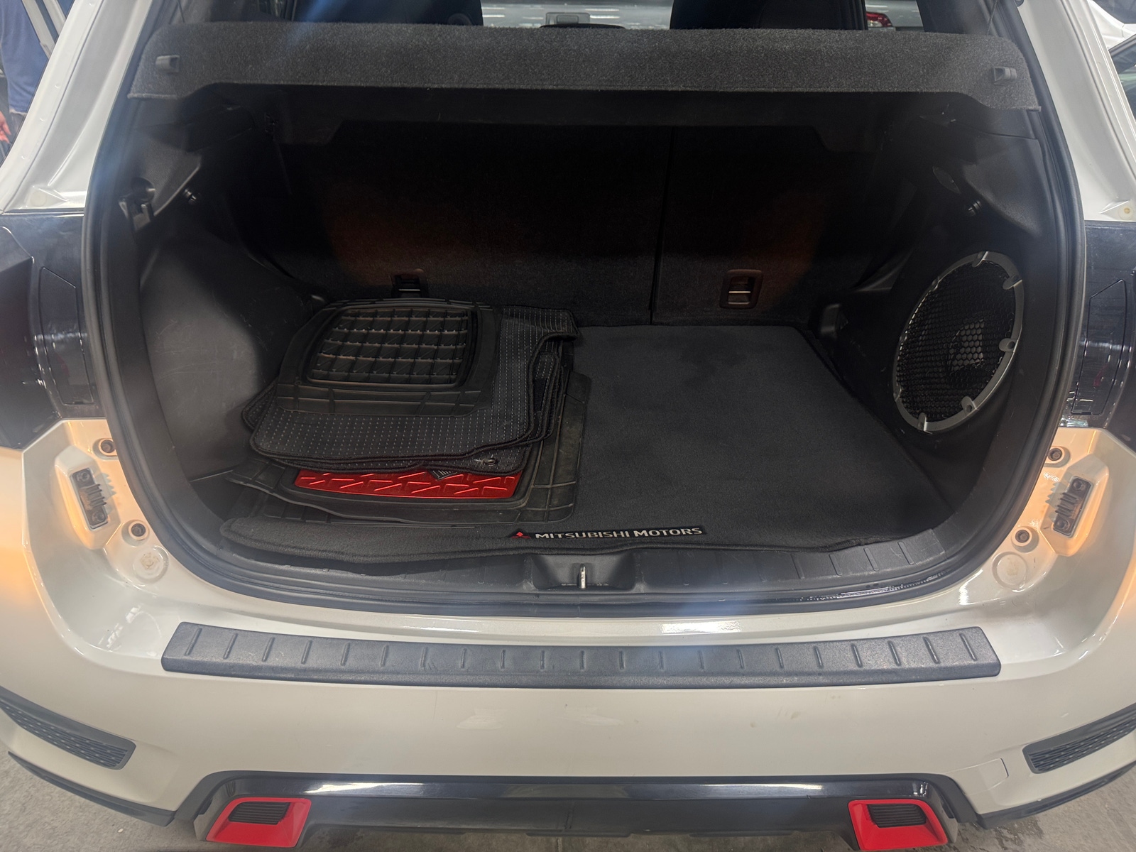 Thumbnail: 2020 Mitsubishi Outlander Sport - 7