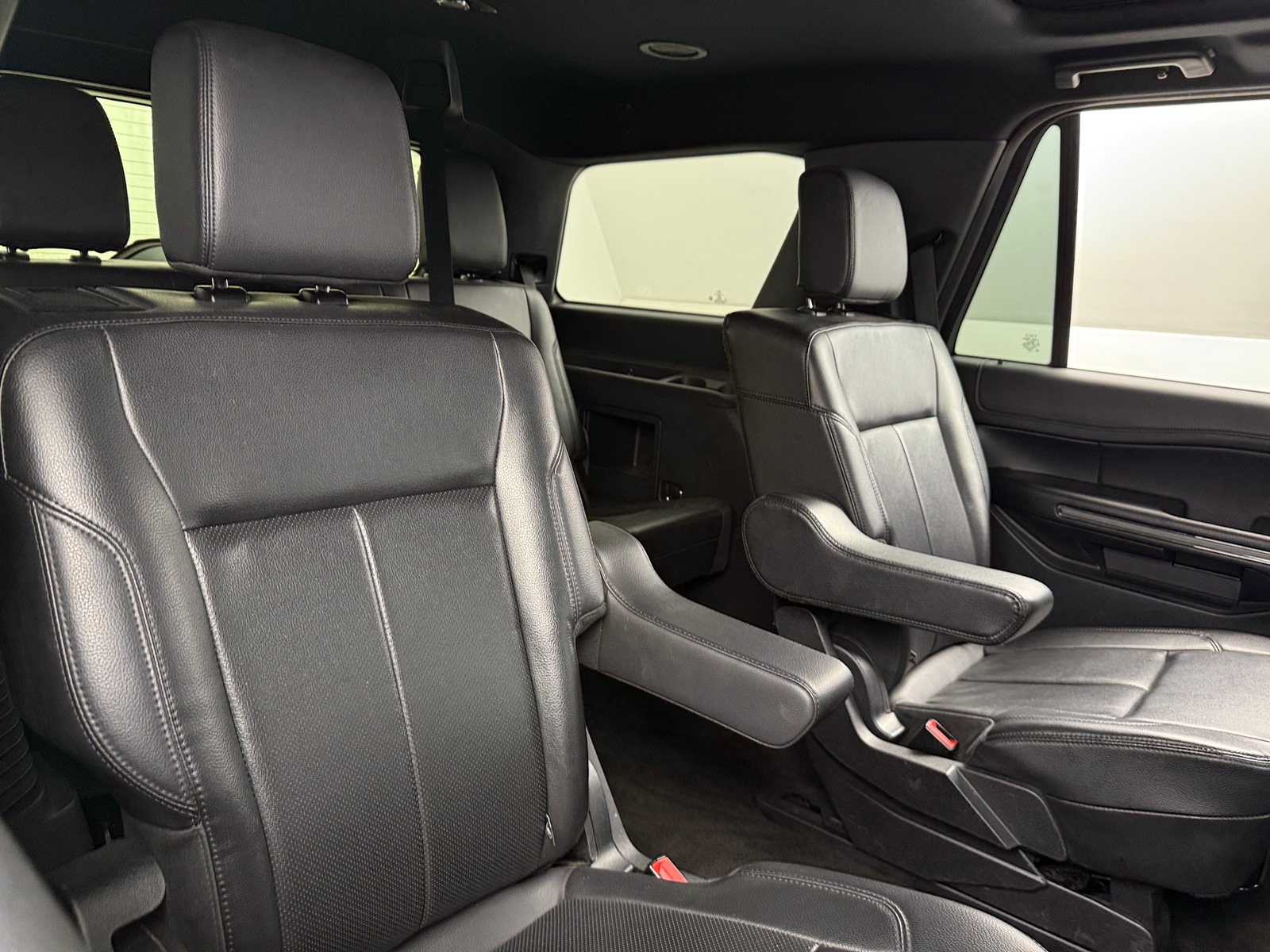 Thumbnail: 2021 Ford Expedition - 5