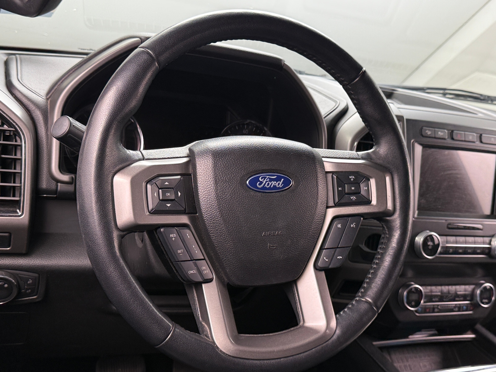 Thumbnail: 2021 Ford Expedition - 4