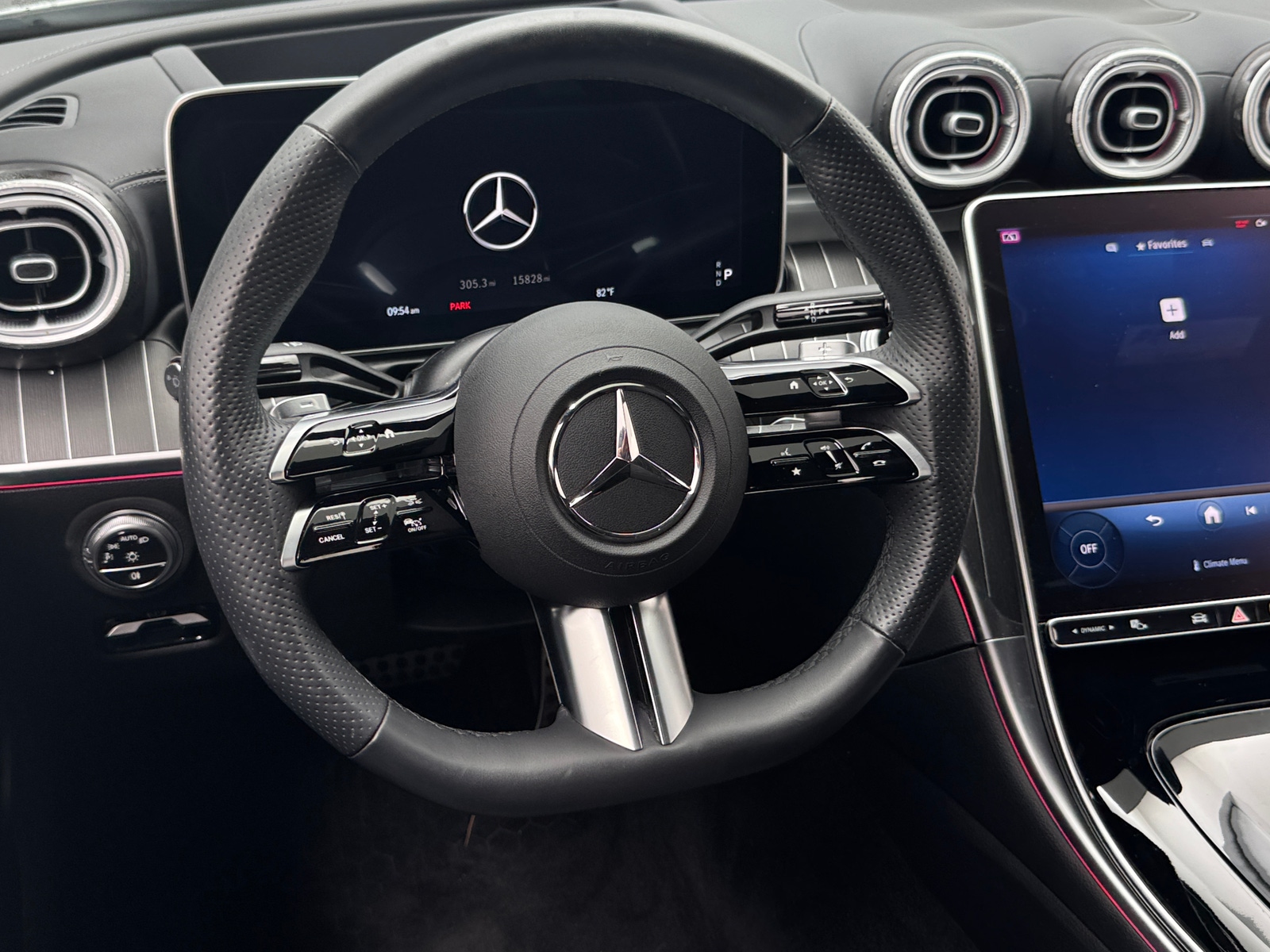 Thumbnail: 2023 Mercedes-Benz C-Class - 4