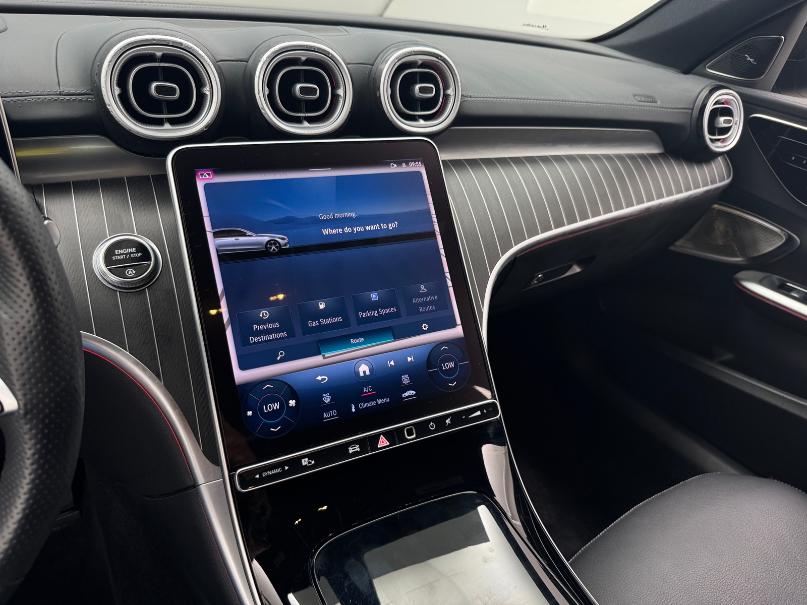 Thumbnail: 2023 Mercedes-Benz C-Class - 3