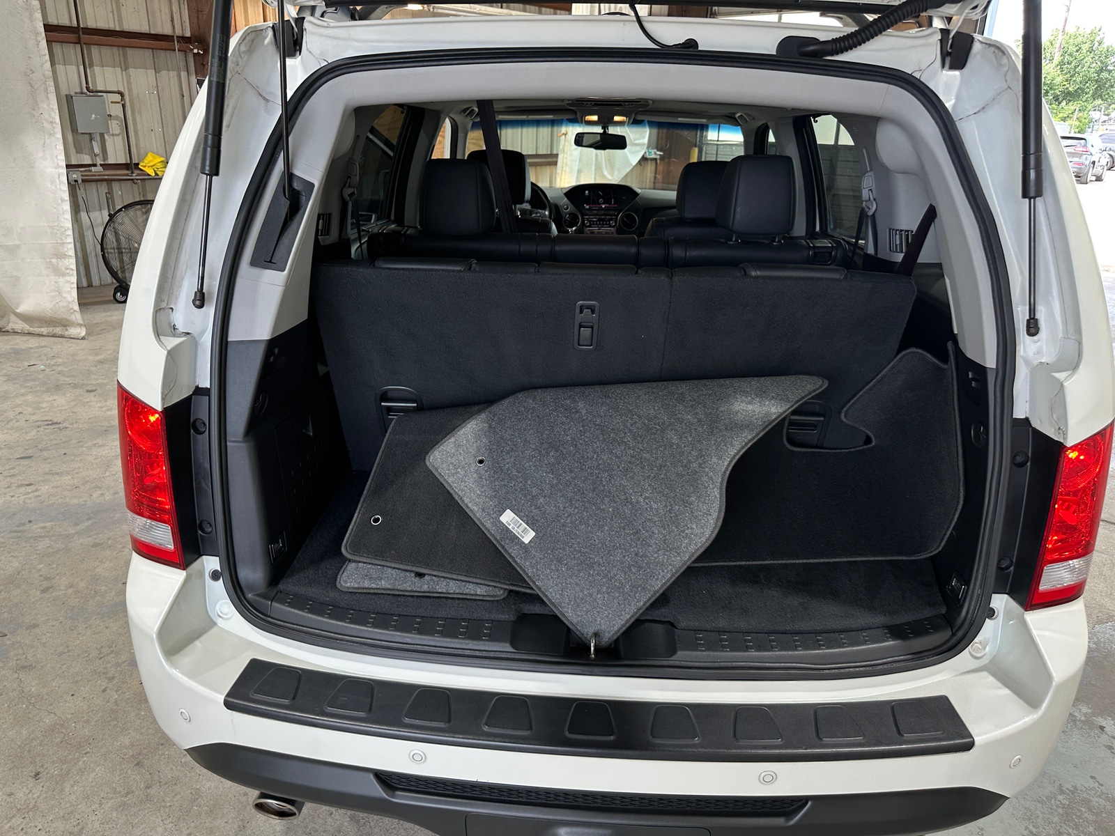 Thumbnail: 2015 Honda Pilot - 6