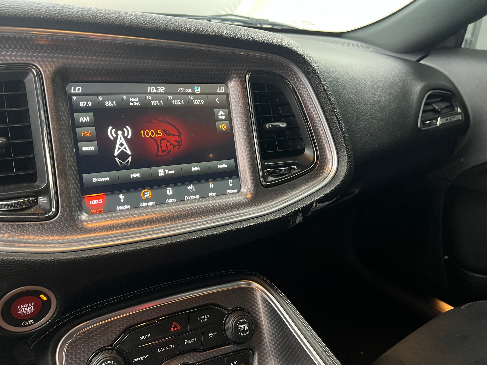 Thumbnail: 2019 Dodge Challenger - 3