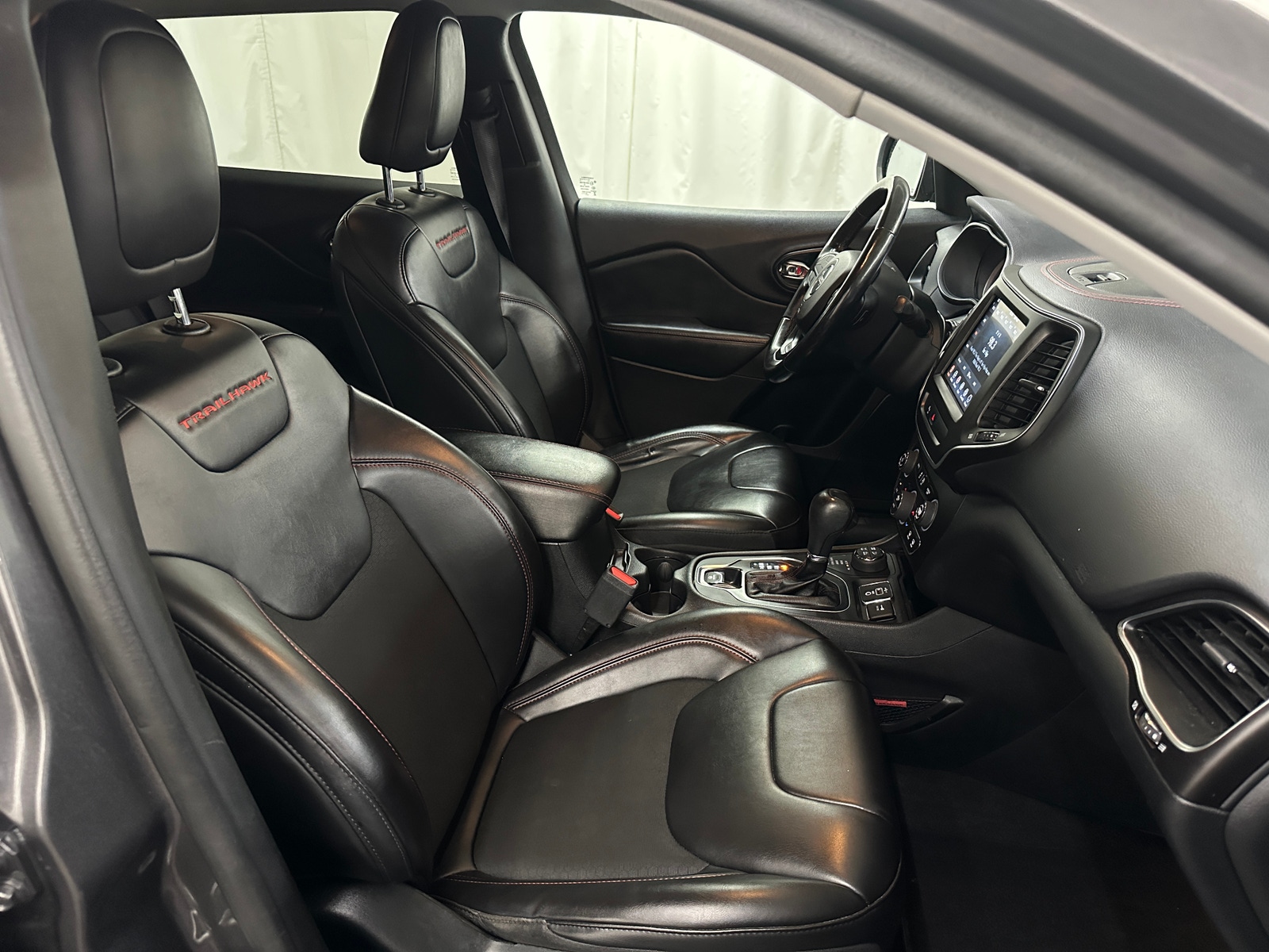 Thumbnail: 2020 Jeep Cherokee - 2
