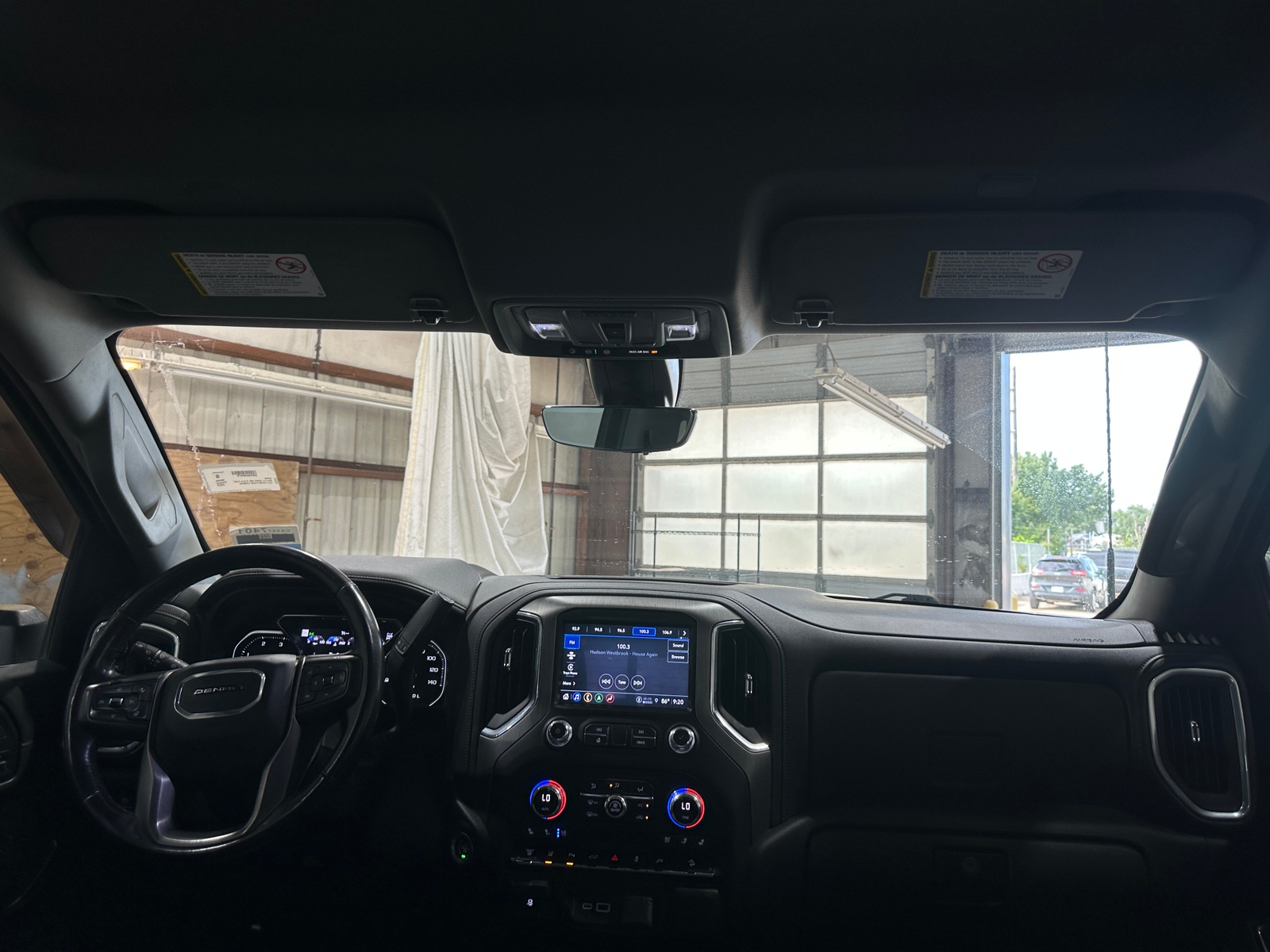 Thumbnail: 2022 GMC Sierra 3500 - 2
