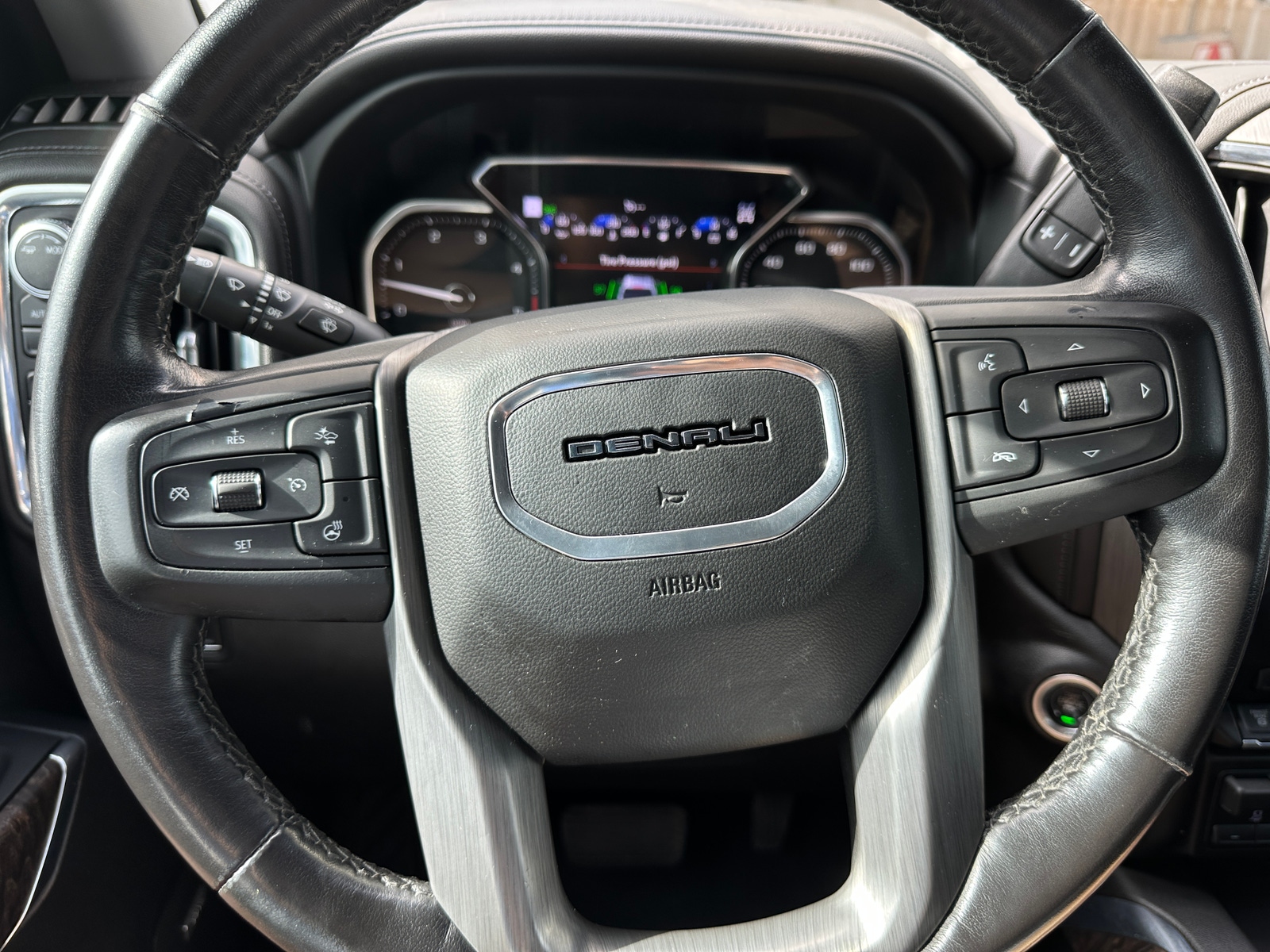 Thumbnail: 2022 GMC Sierra 3500 - 4