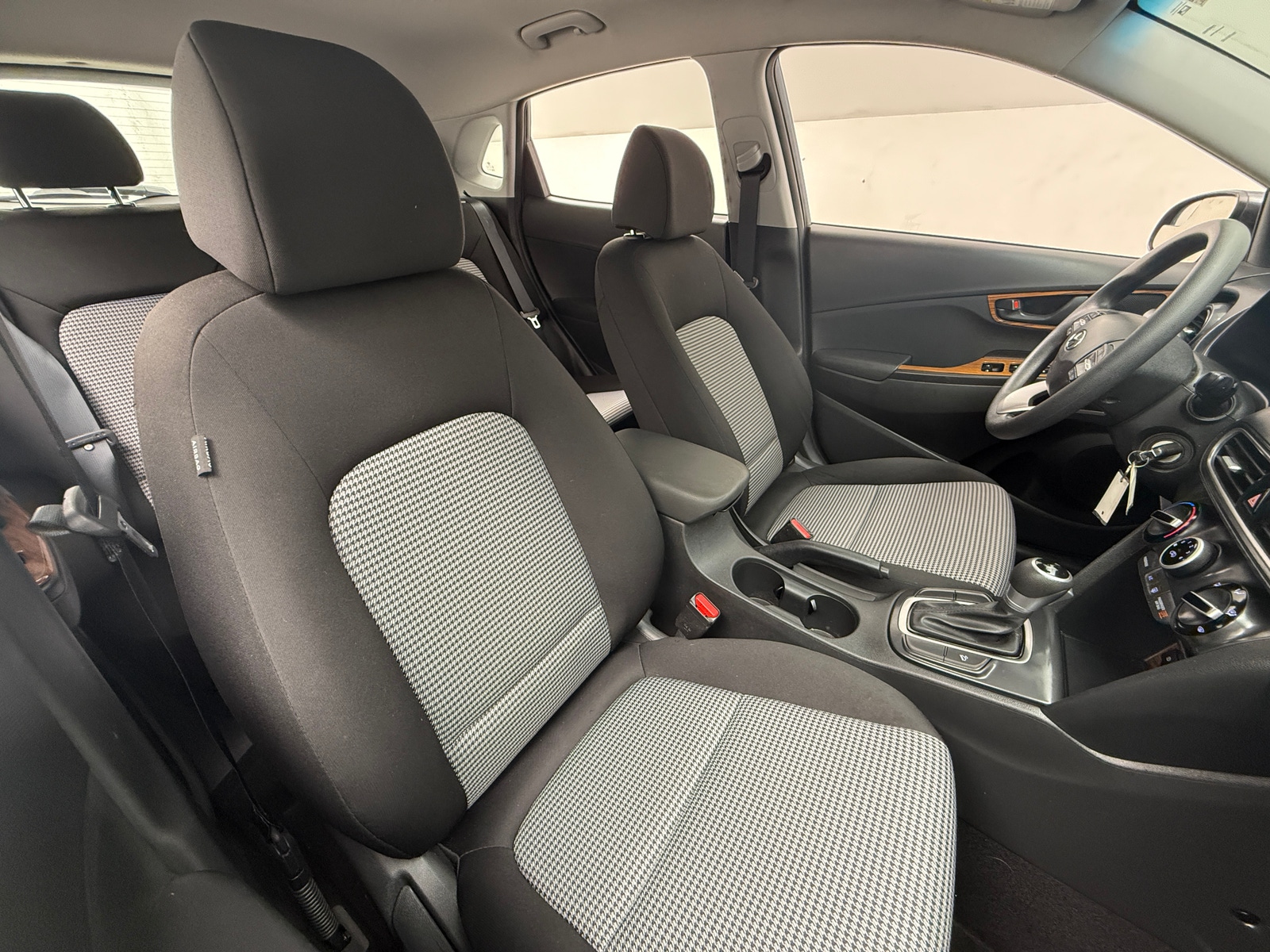 Thumbnail: 2021 Hyundai Kona - 2