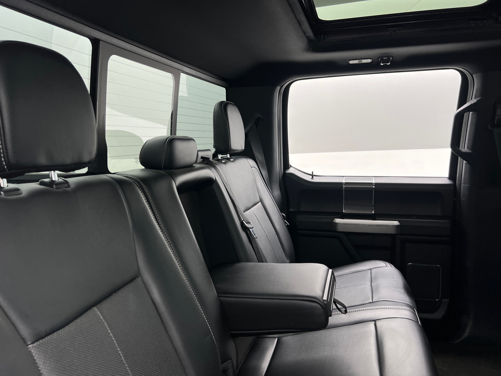 Thumbnail: 2019 Ford Econoline - 5