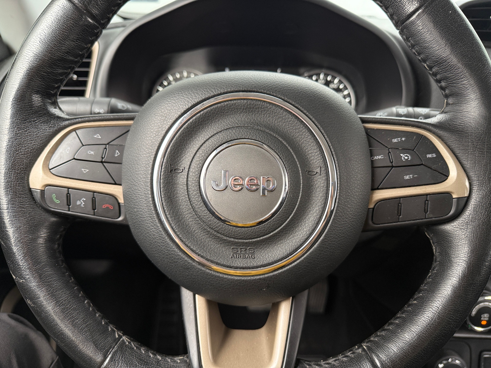 Thumbnail: 2017 Jeep Renegade - 5
