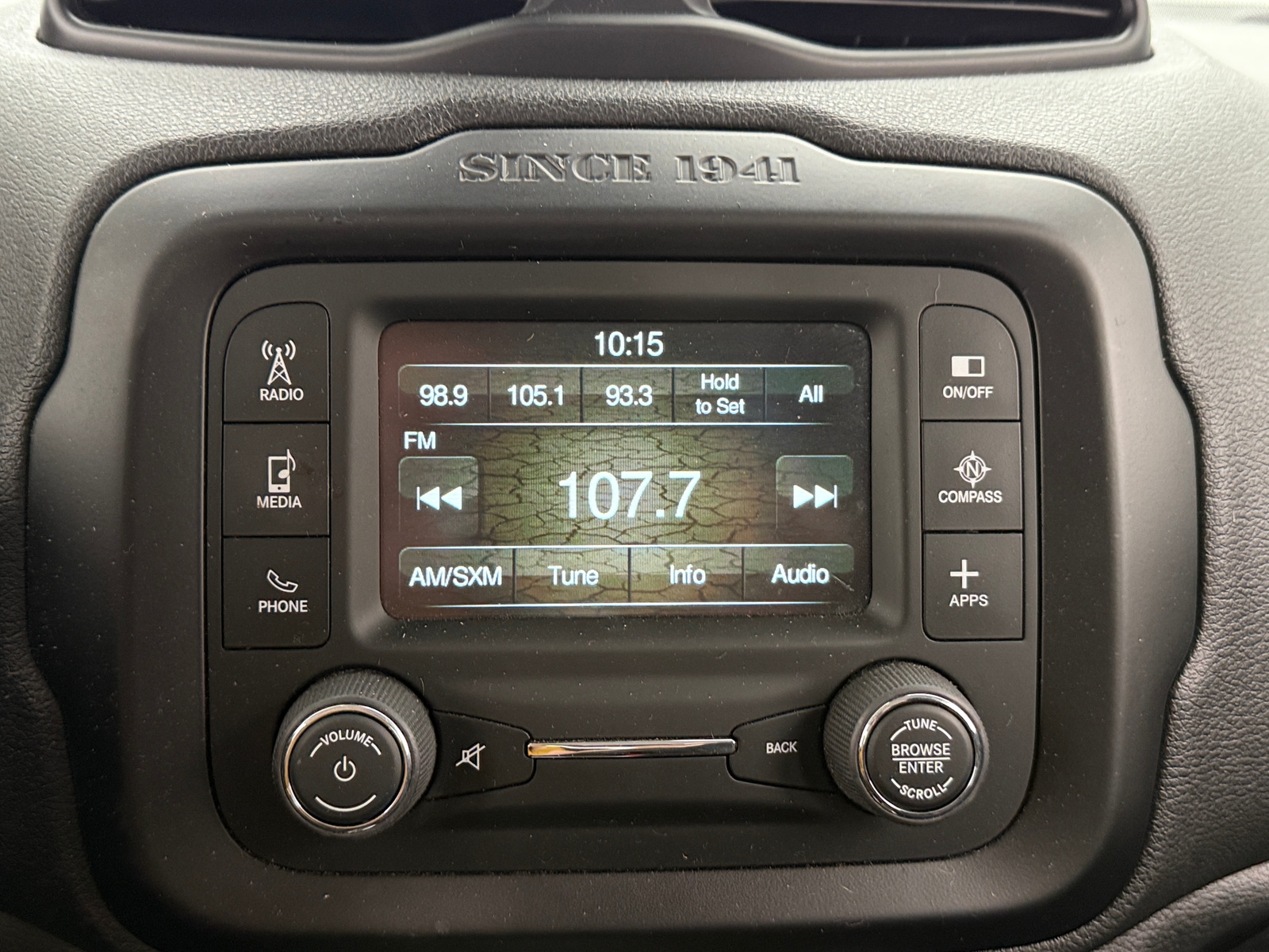 Thumbnail: 2017 Jeep Renegade - 4