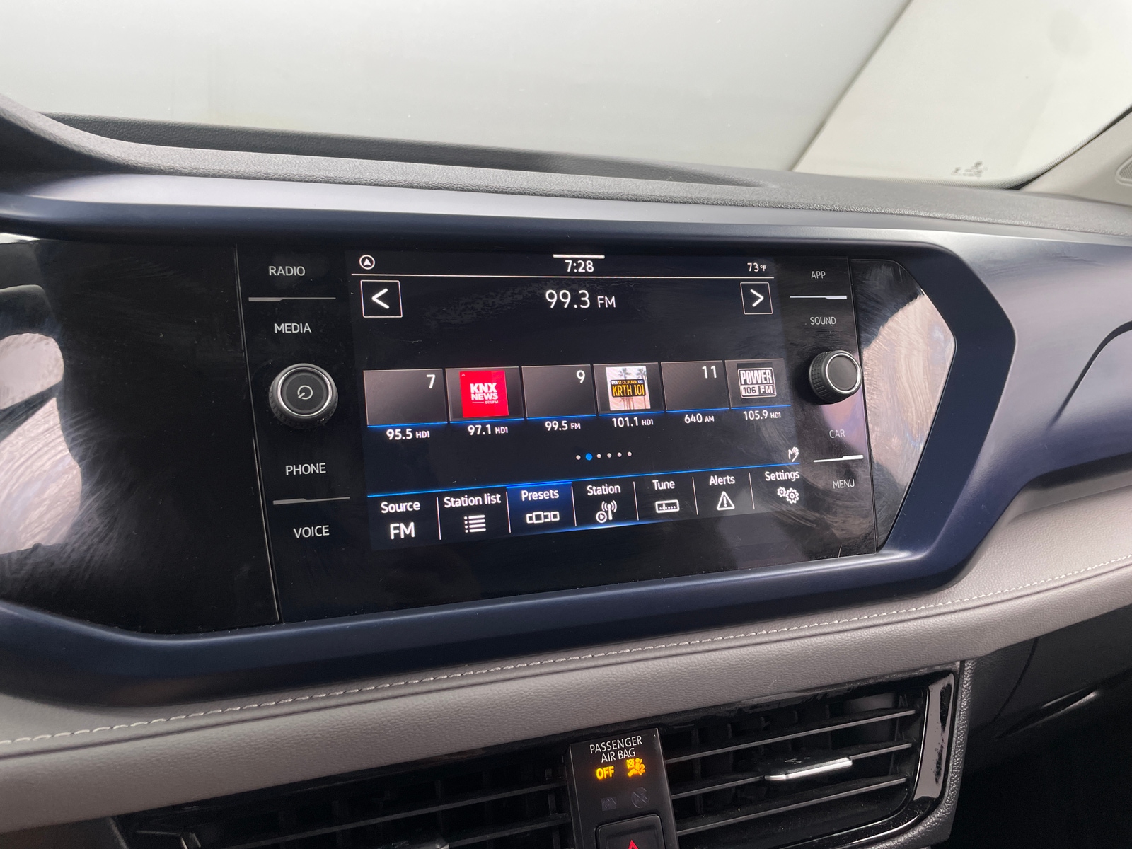 Thumbnail: 2024 Volkswagen Taos - 3
