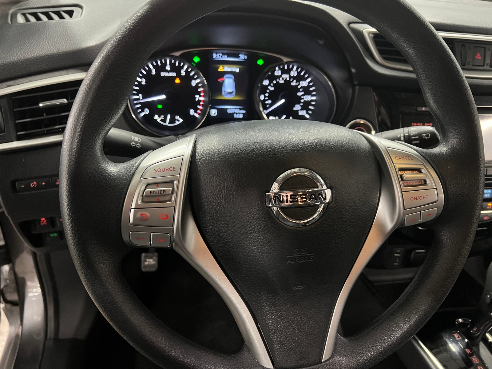 Thumbnail: 2016 Nissan Rogue - 5