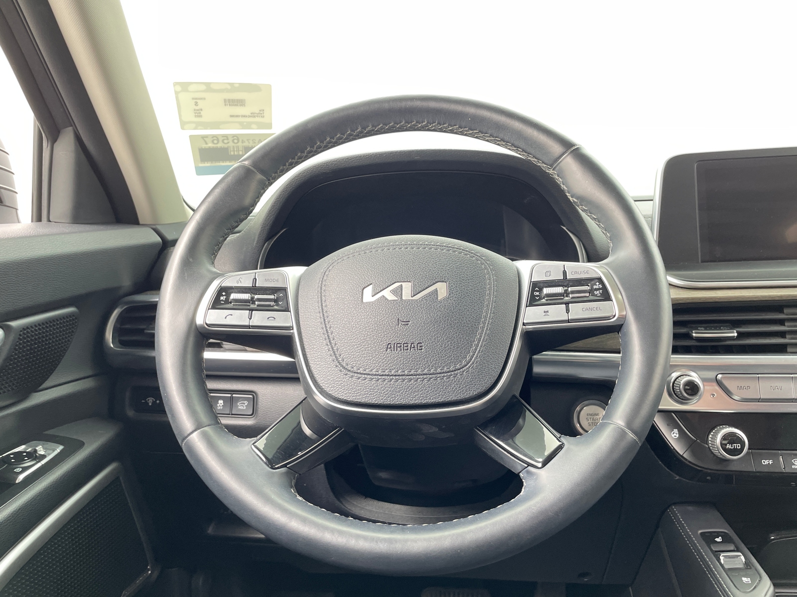 Thumbnail: 2022 Kia Telluride - 4