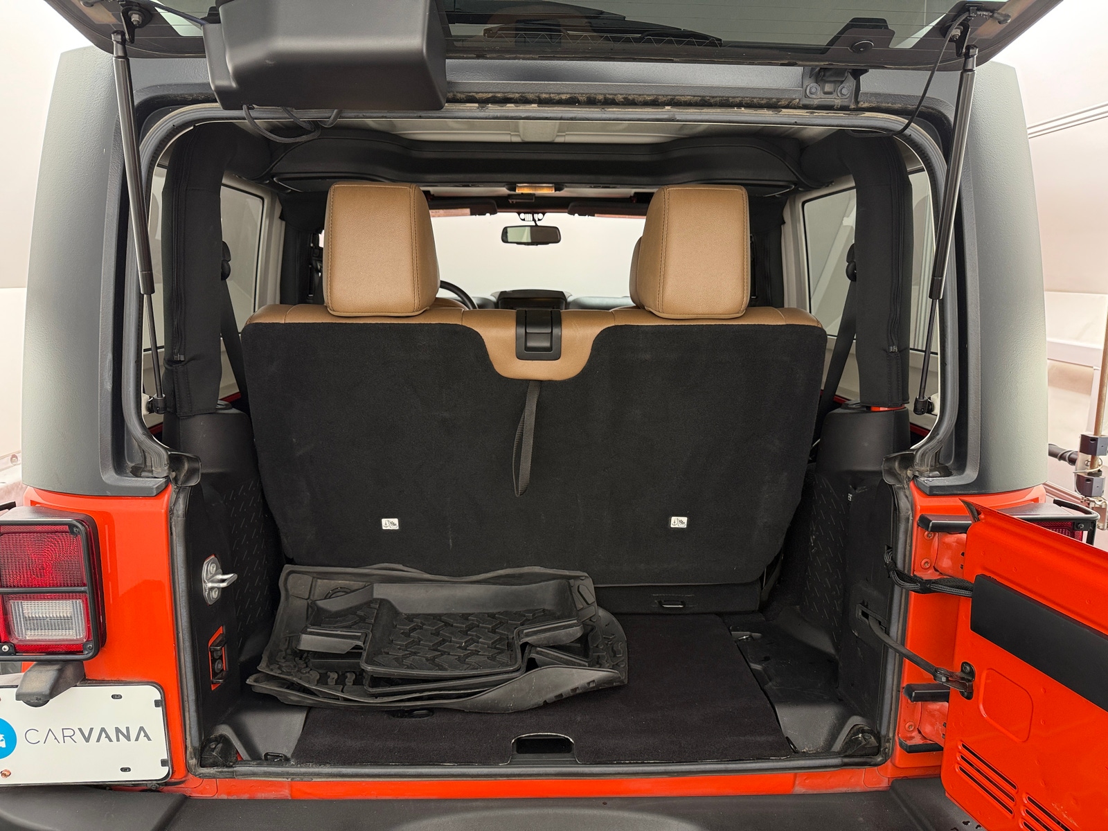 Thumbnail: 2015 Jeep Wrangler - 6
