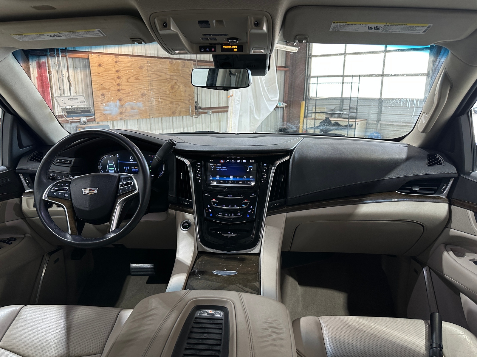 Thumbnail: 2018 Cadillac Escalade - 2