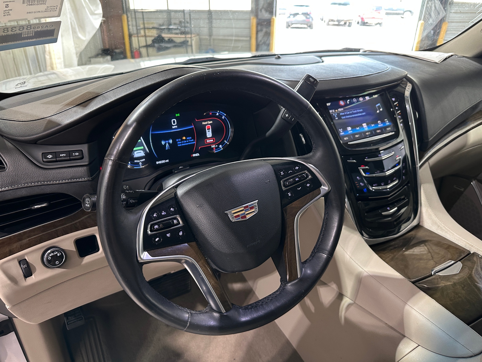 Thumbnail: 2018 Cadillac Escalade - 4