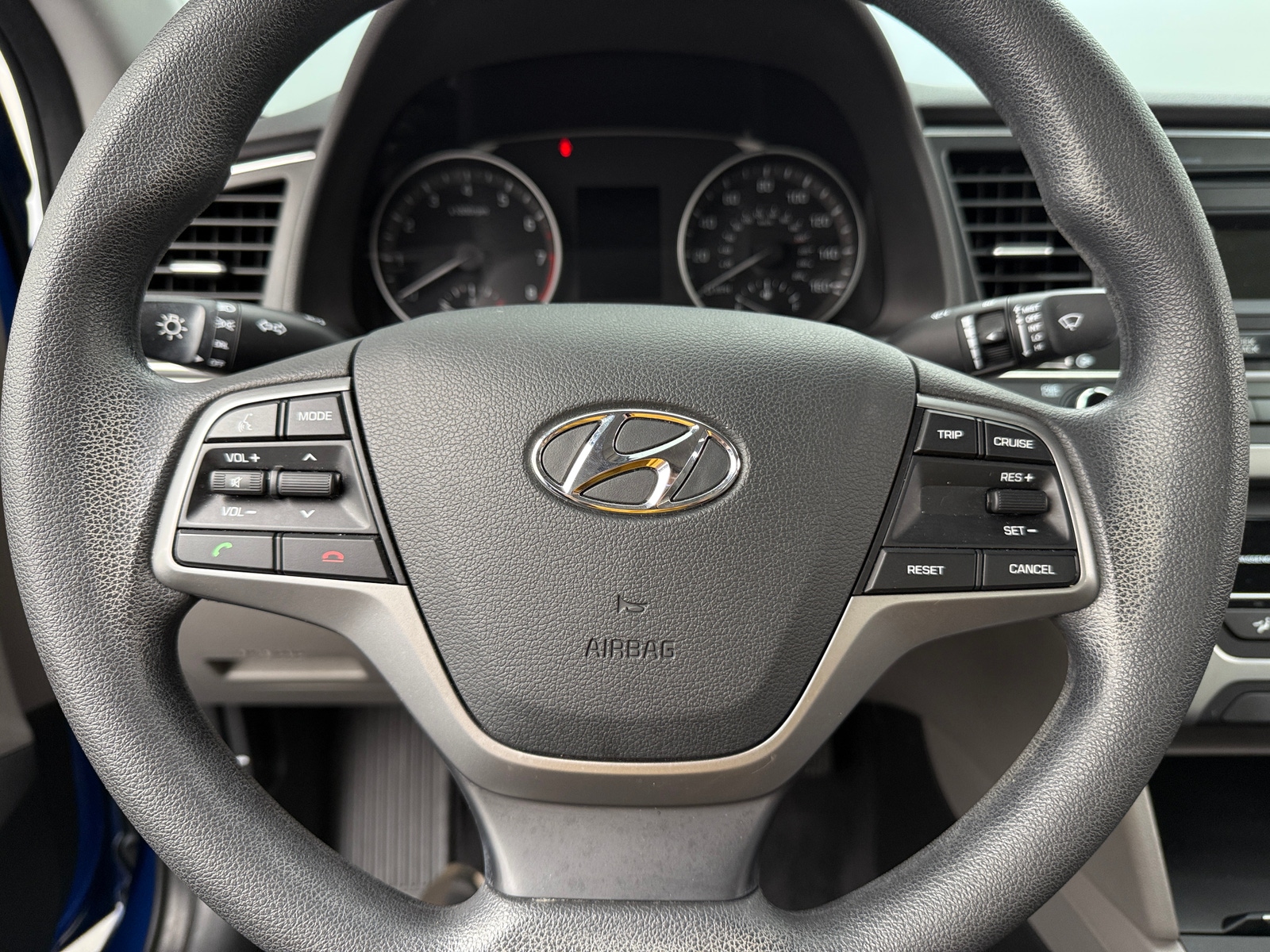 Thumbnail: 2017 Hyundai Elantra - 5