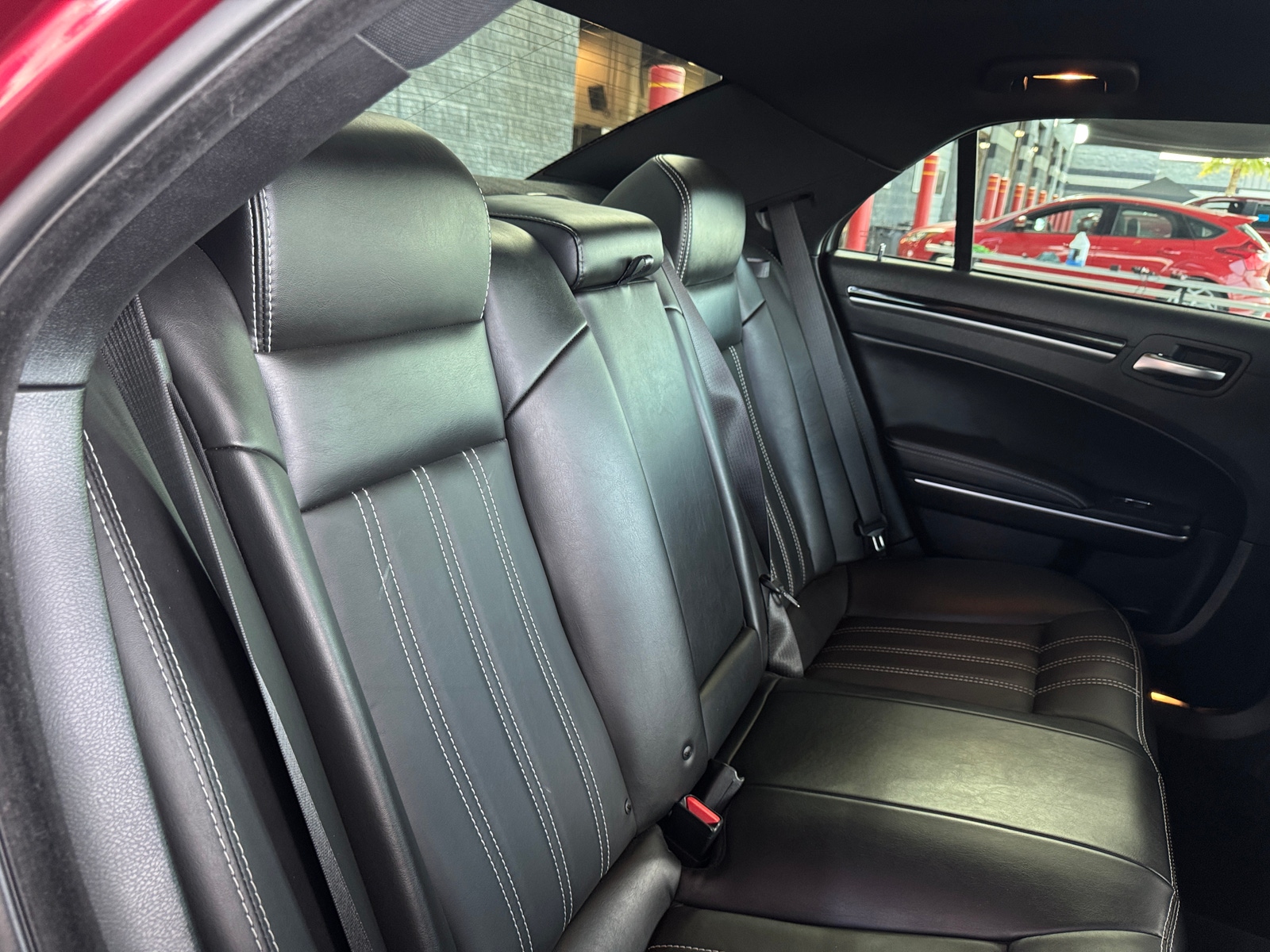 Thumbnail: 2019 Chrysler 300 - 5