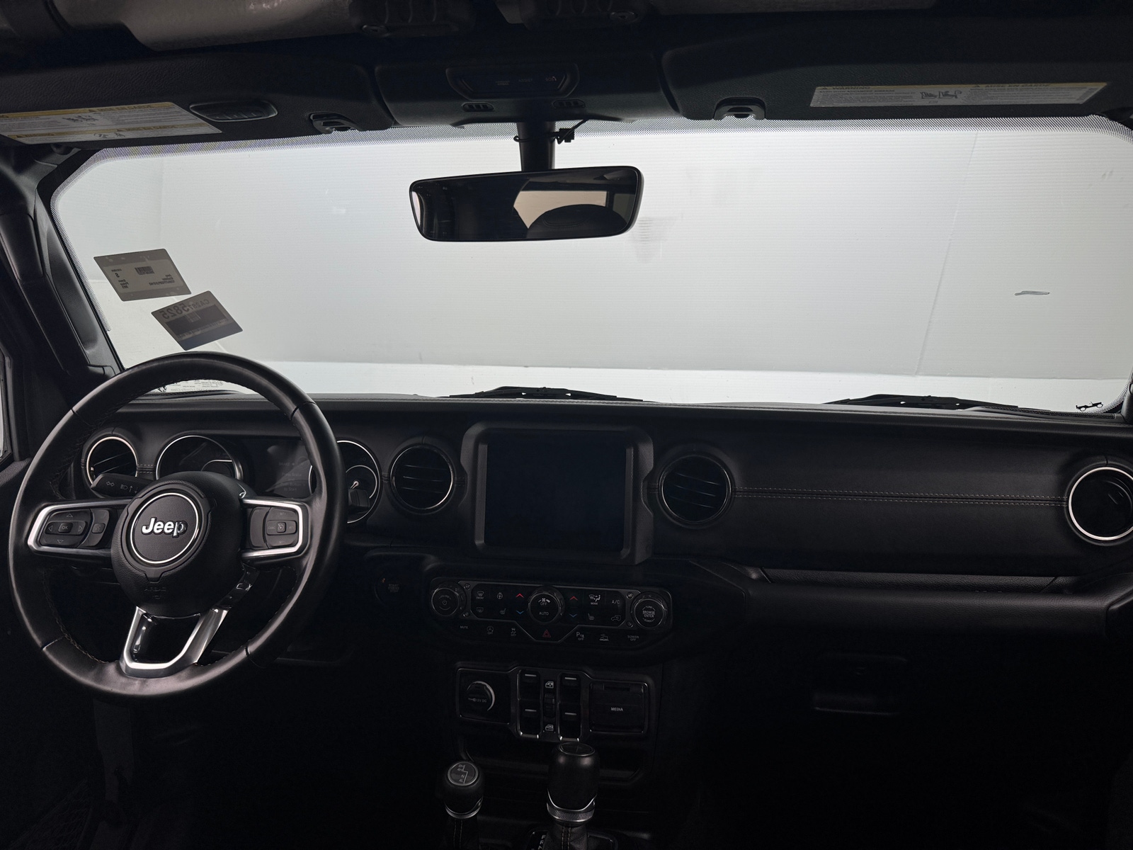 Thumbnail: 2023 Jeep Gladiator - 2