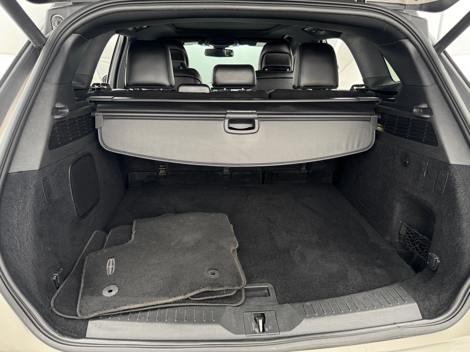 Thumbnail: 2017 Lincoln MKC - 6