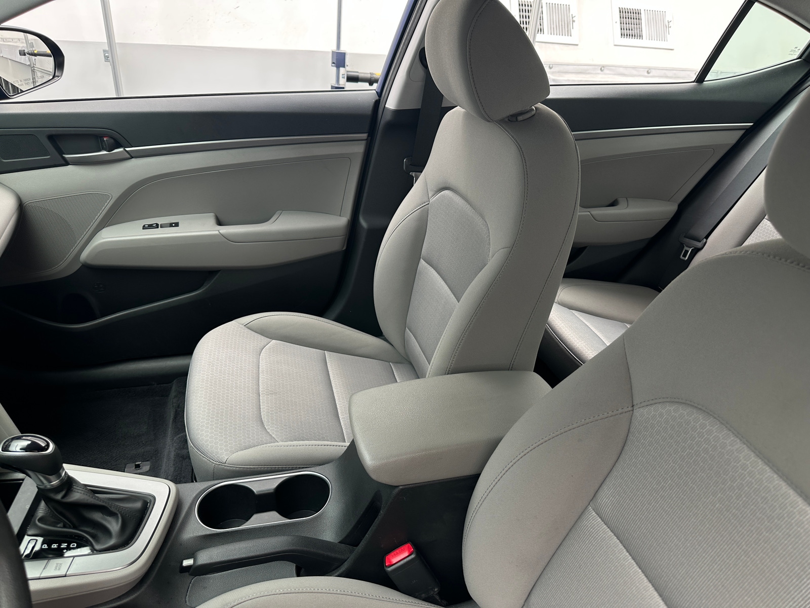 Thumbnail: 2018 Hyundai Elantra - 2