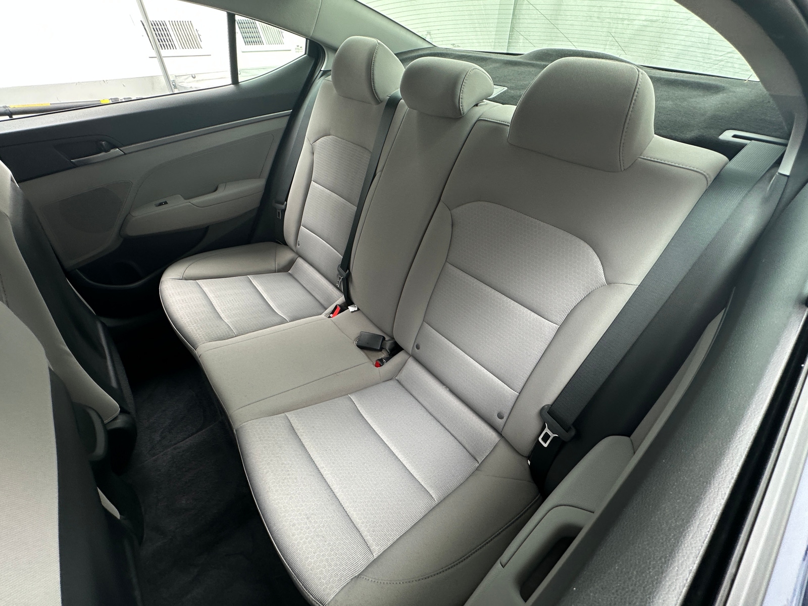 Thumbnail: 2018 Hyundai Elantra - 6