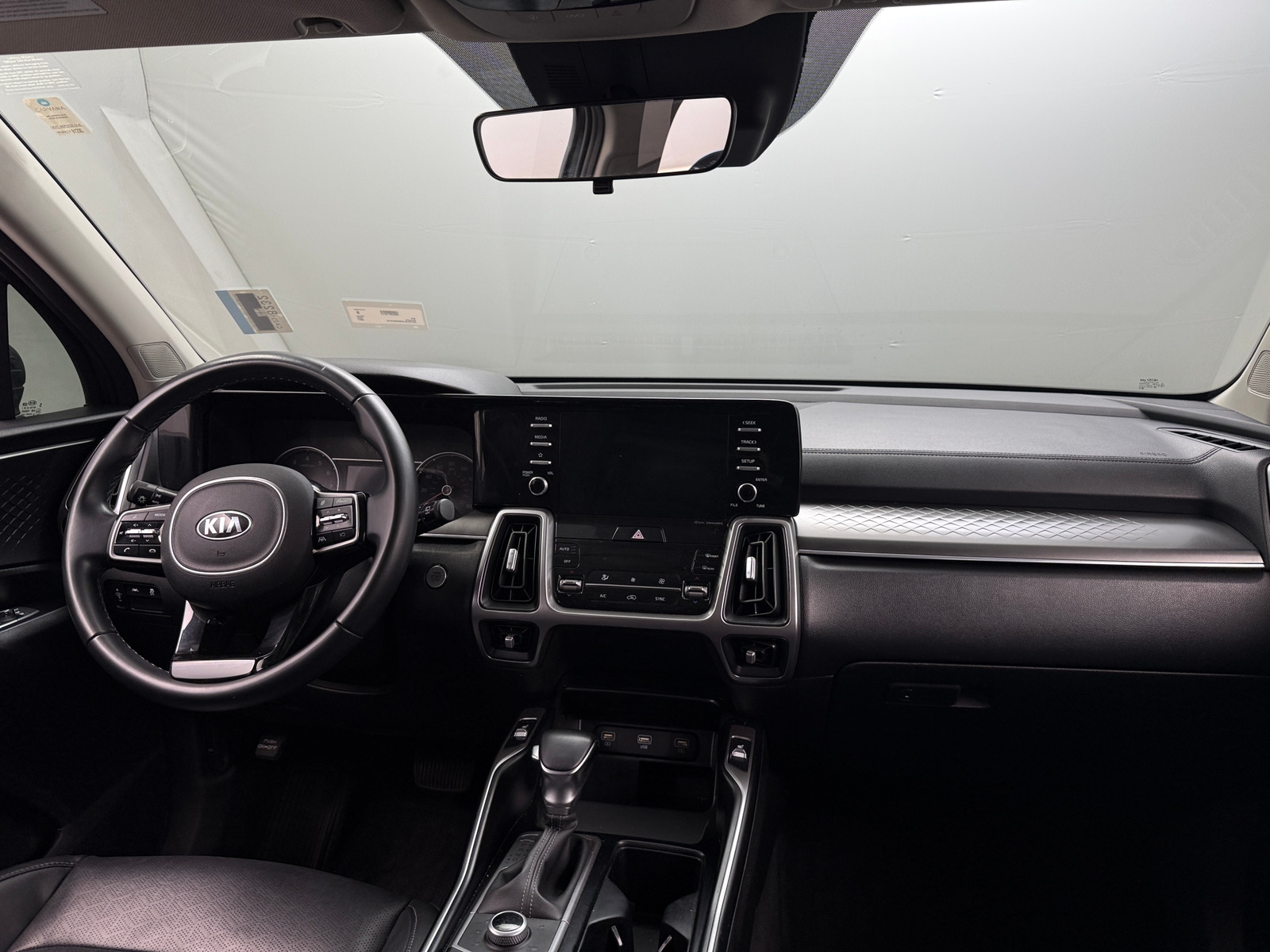Thumbnail: 2021 Kia Sorento - 2