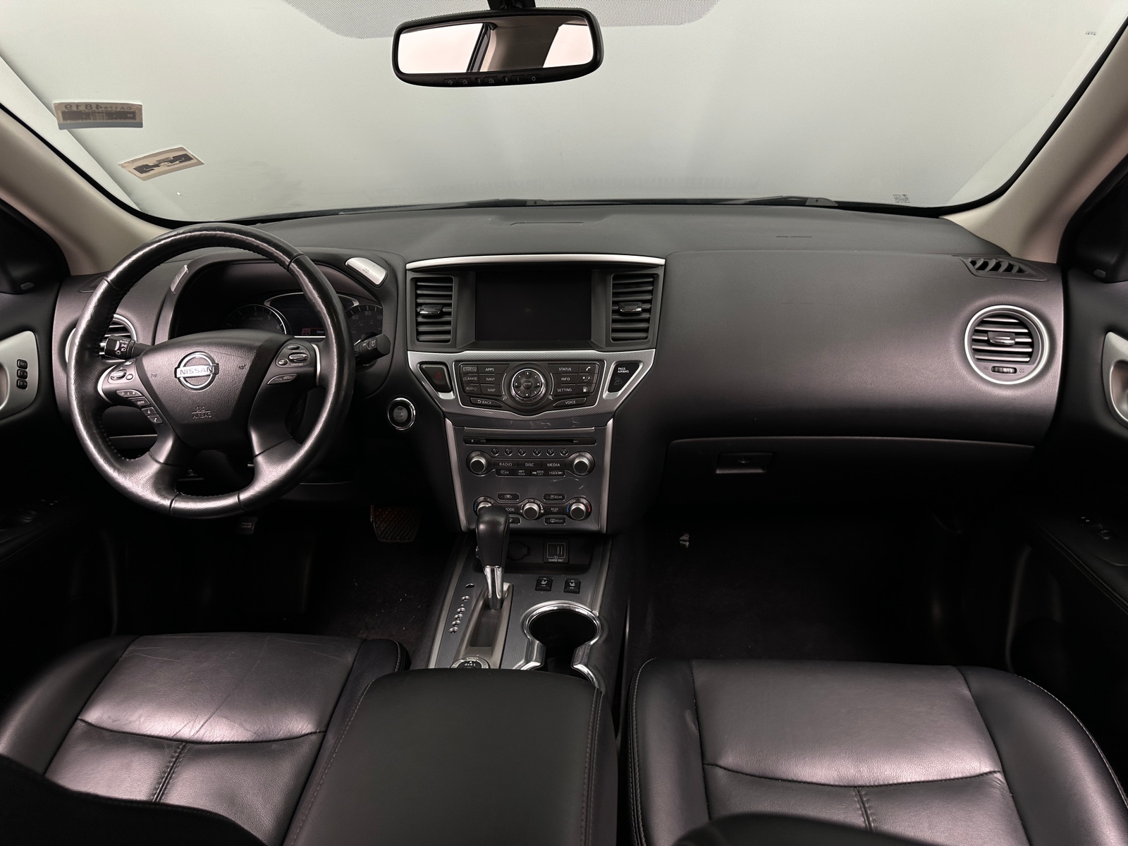 Thumbnail: 2019 Nissan Pathfinder - 2