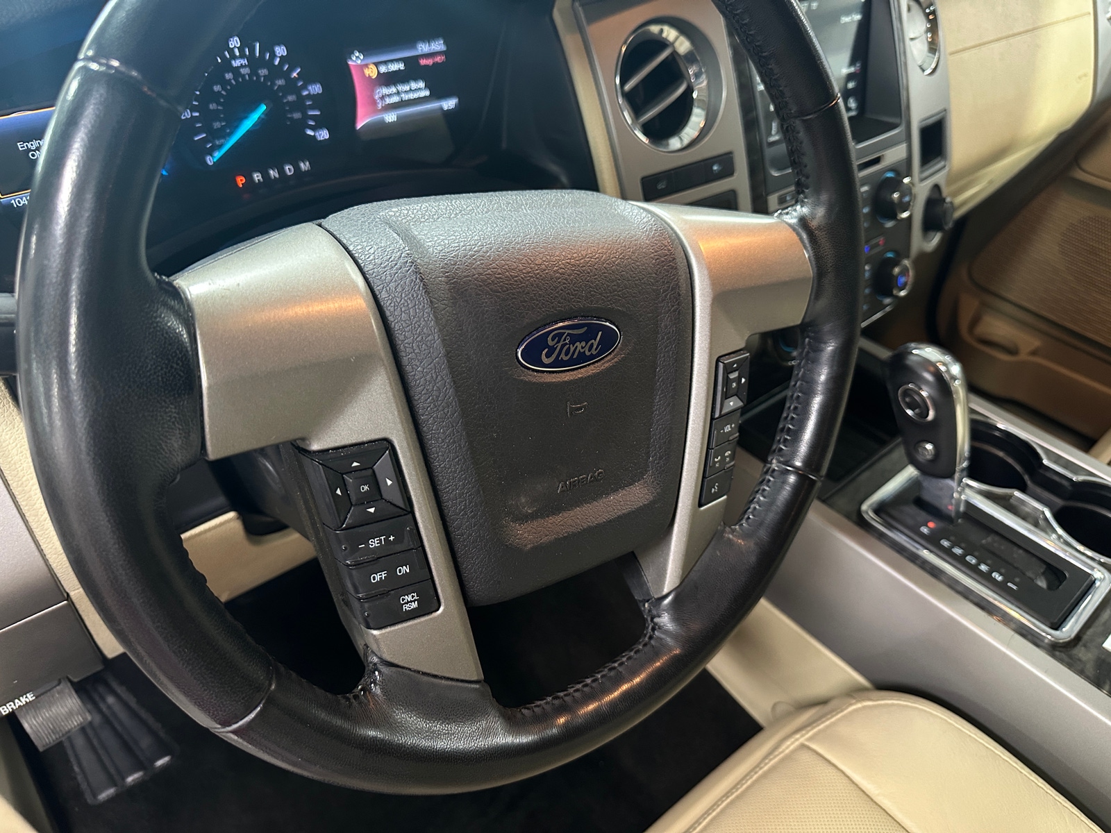 Thumbnail: 2016 Ford Expedition - 4