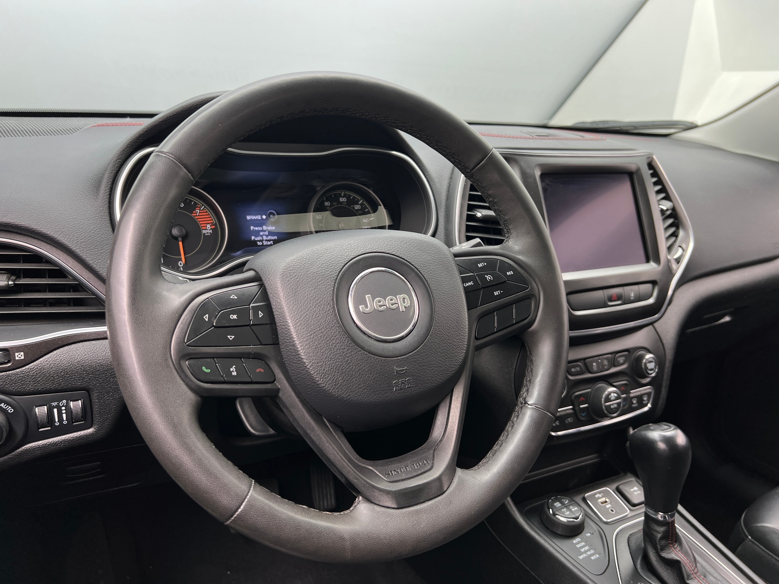 Thumbnail: 2022 Jeep Cherokee - 5