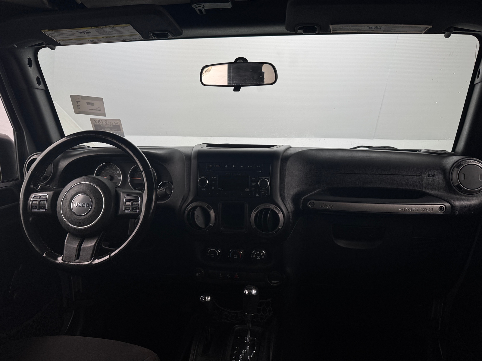Thumbnail: 2015 Jeep Wrangler - 3