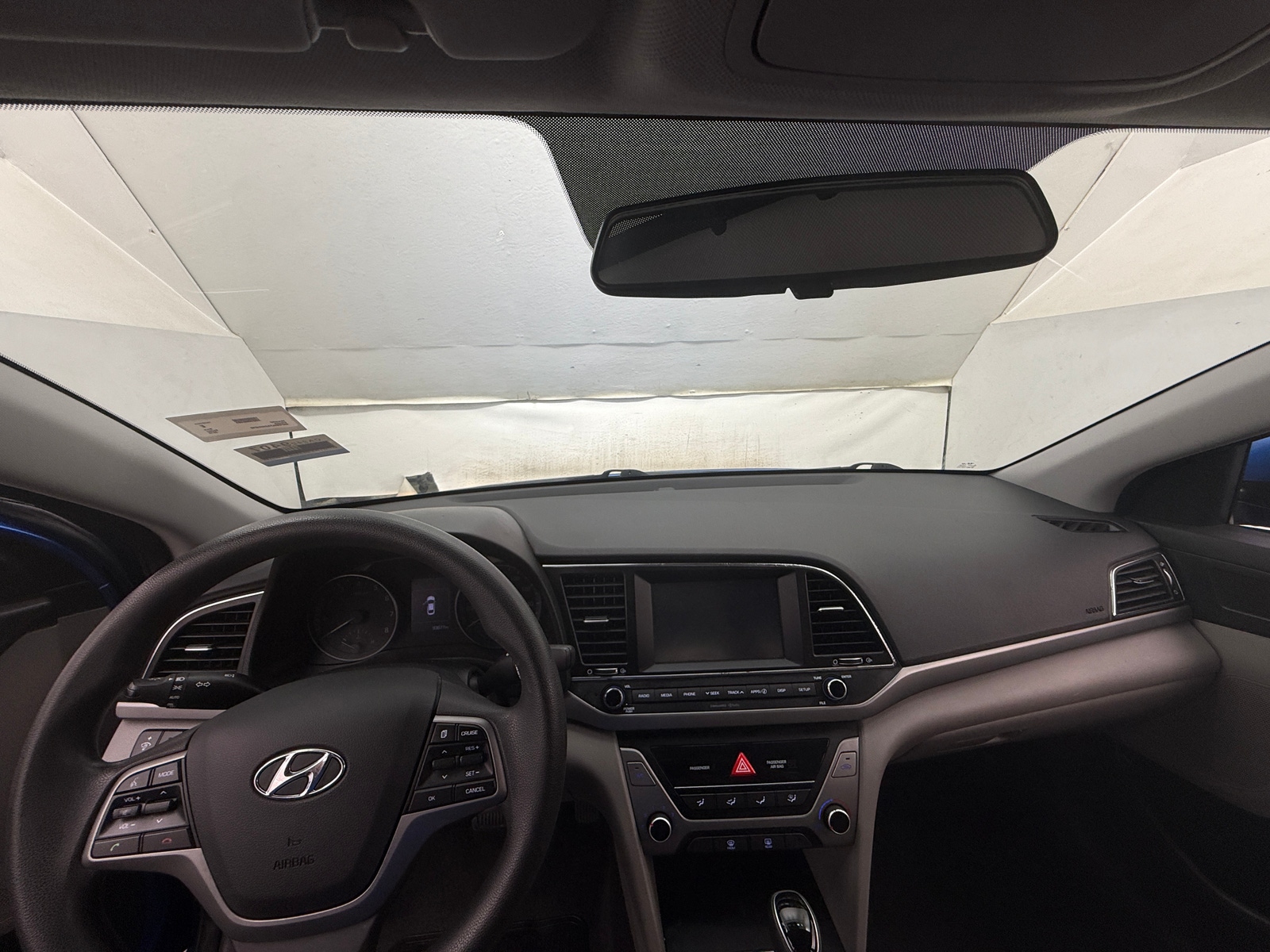 Thumbnail: 2018 Hyundai Elantra - 3