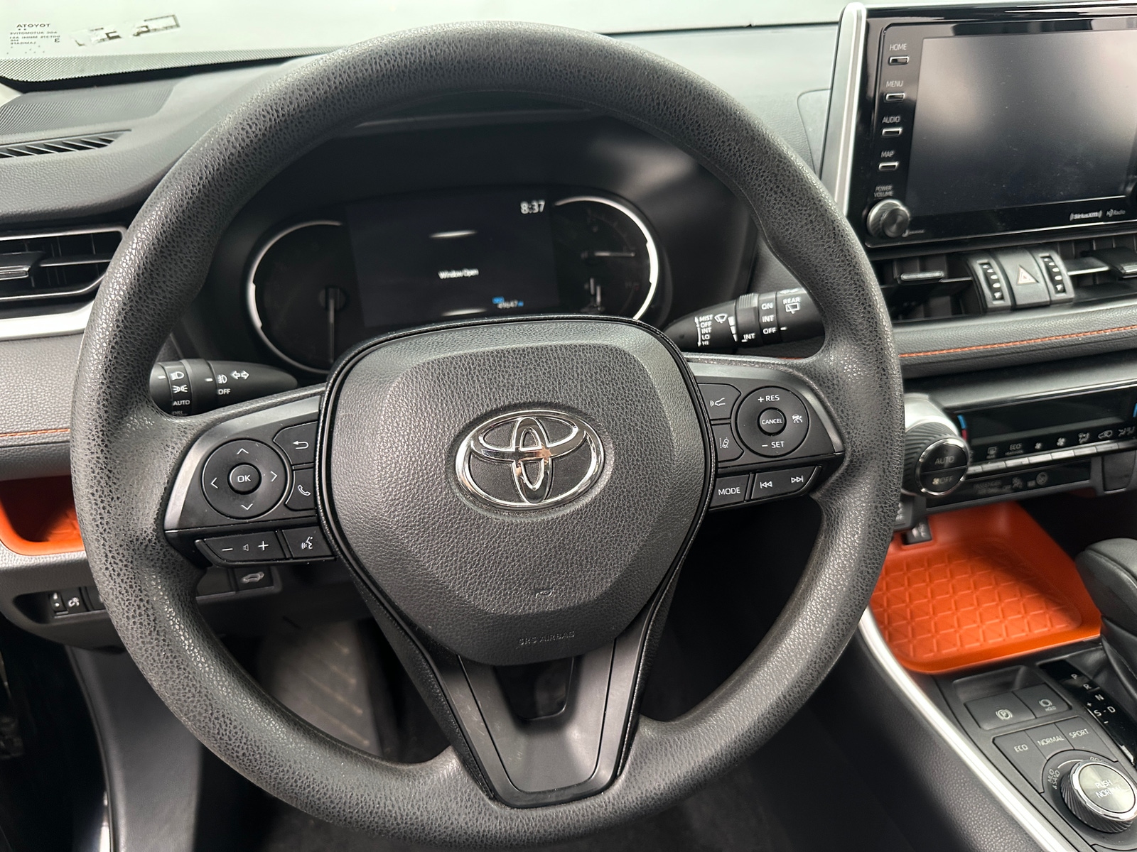 Thumbnail: 2019 Toyota RAV4 - 4