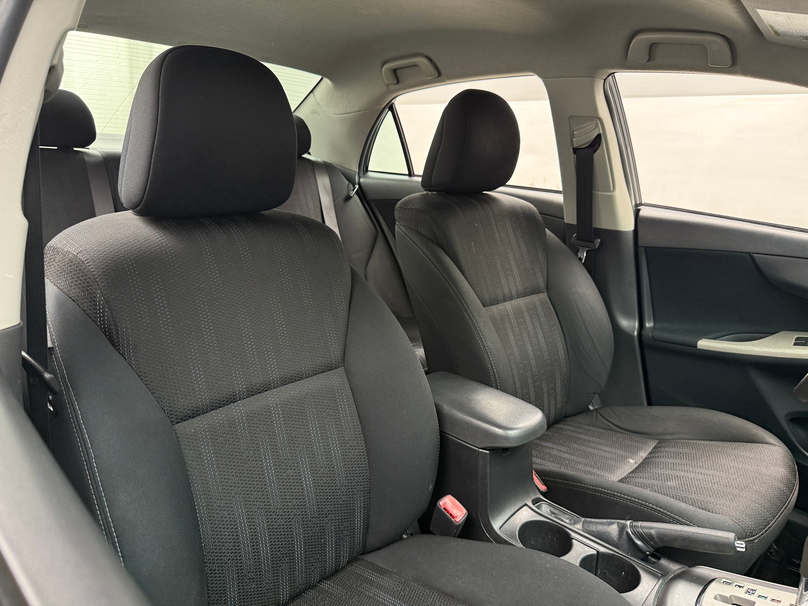 Thumbnail: 2013 Toyota Corolla - 2