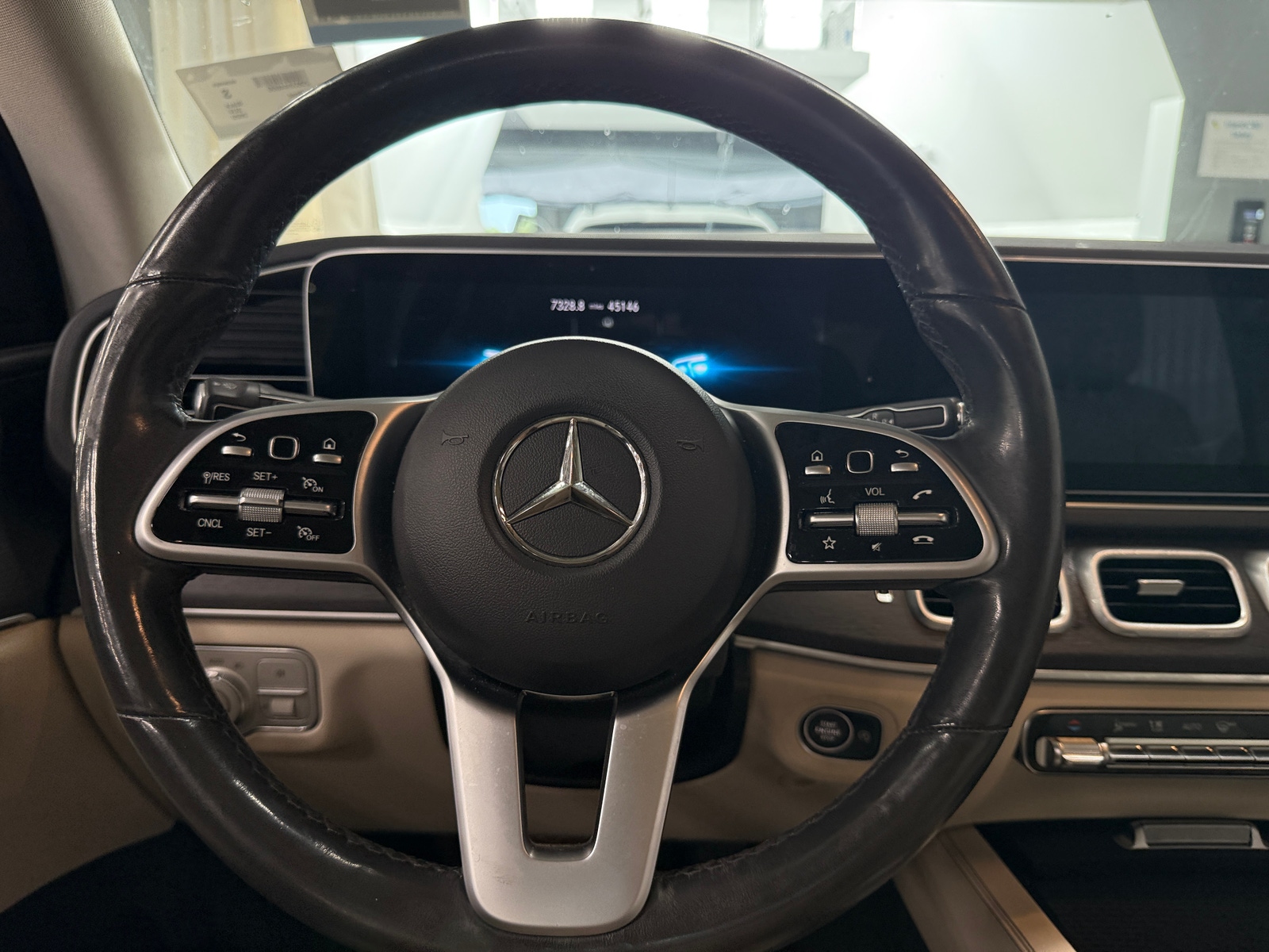 Thumbnail: 2020 Mercedes-Benz GLE - 4