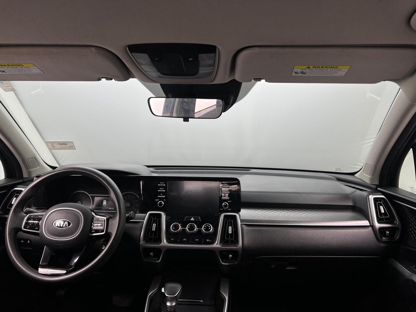 Thumbnail: 2021 Kia Sorento - 3