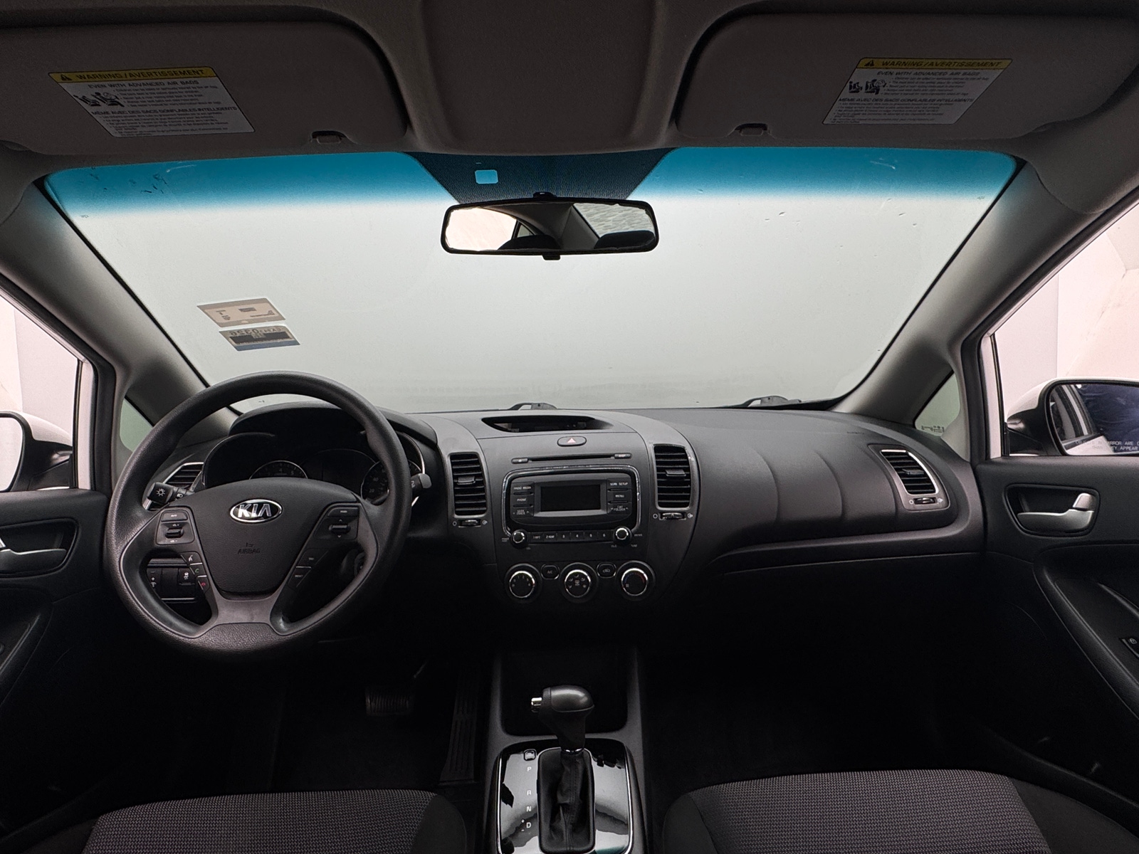 Thumbnail: 2017 Kia Forte - 3