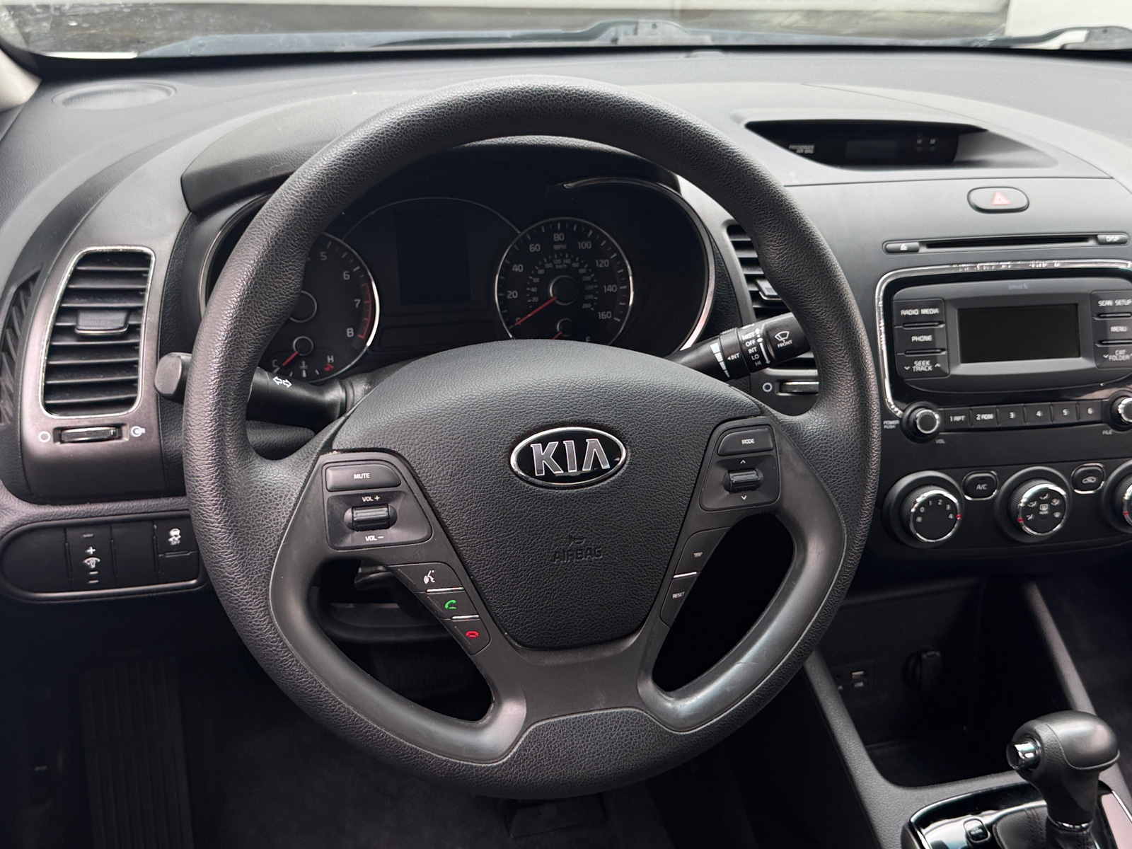 Thumbnail: 2017 Kia Forte - 5