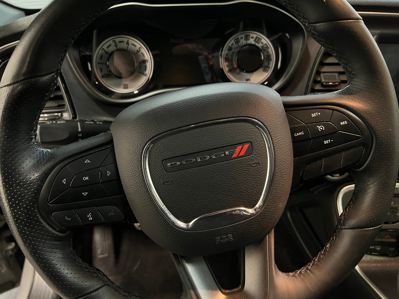 Thumbnail: 2018 Dodge Challenger - 3