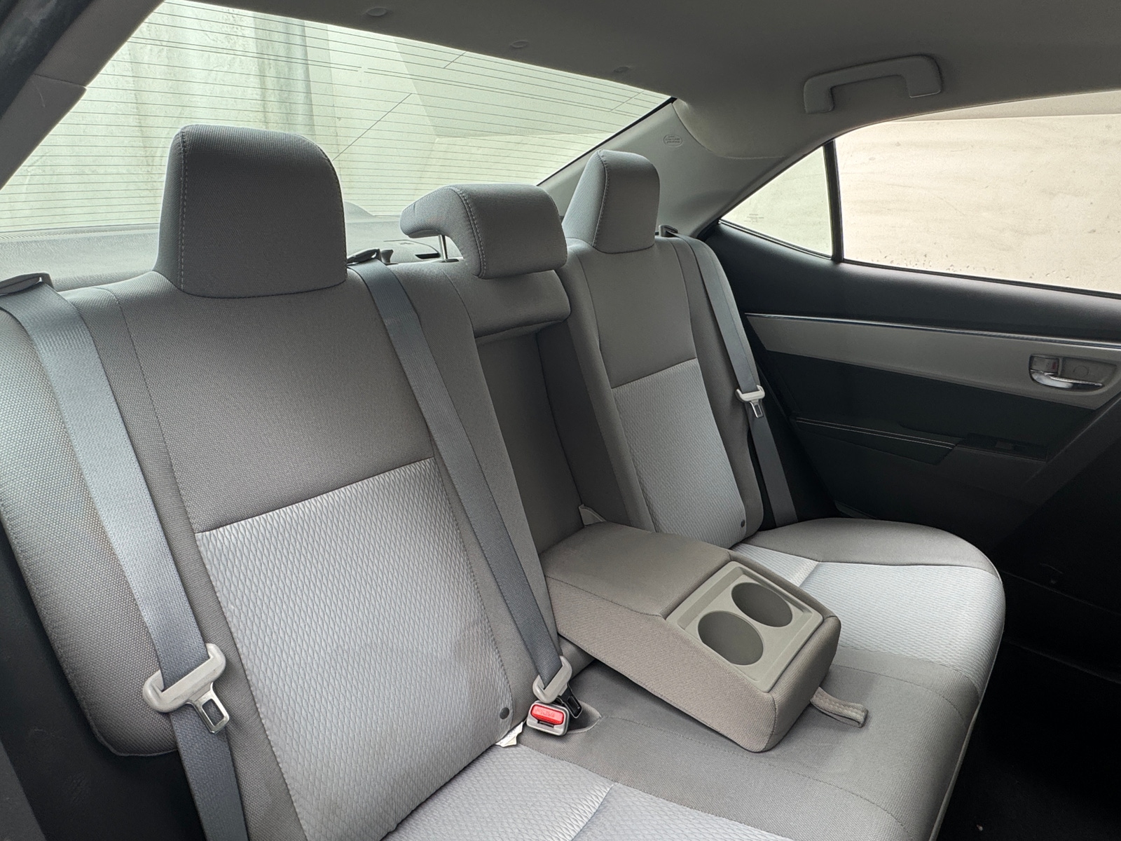 Thumbnail: 2016 Toyota Corolla - 6