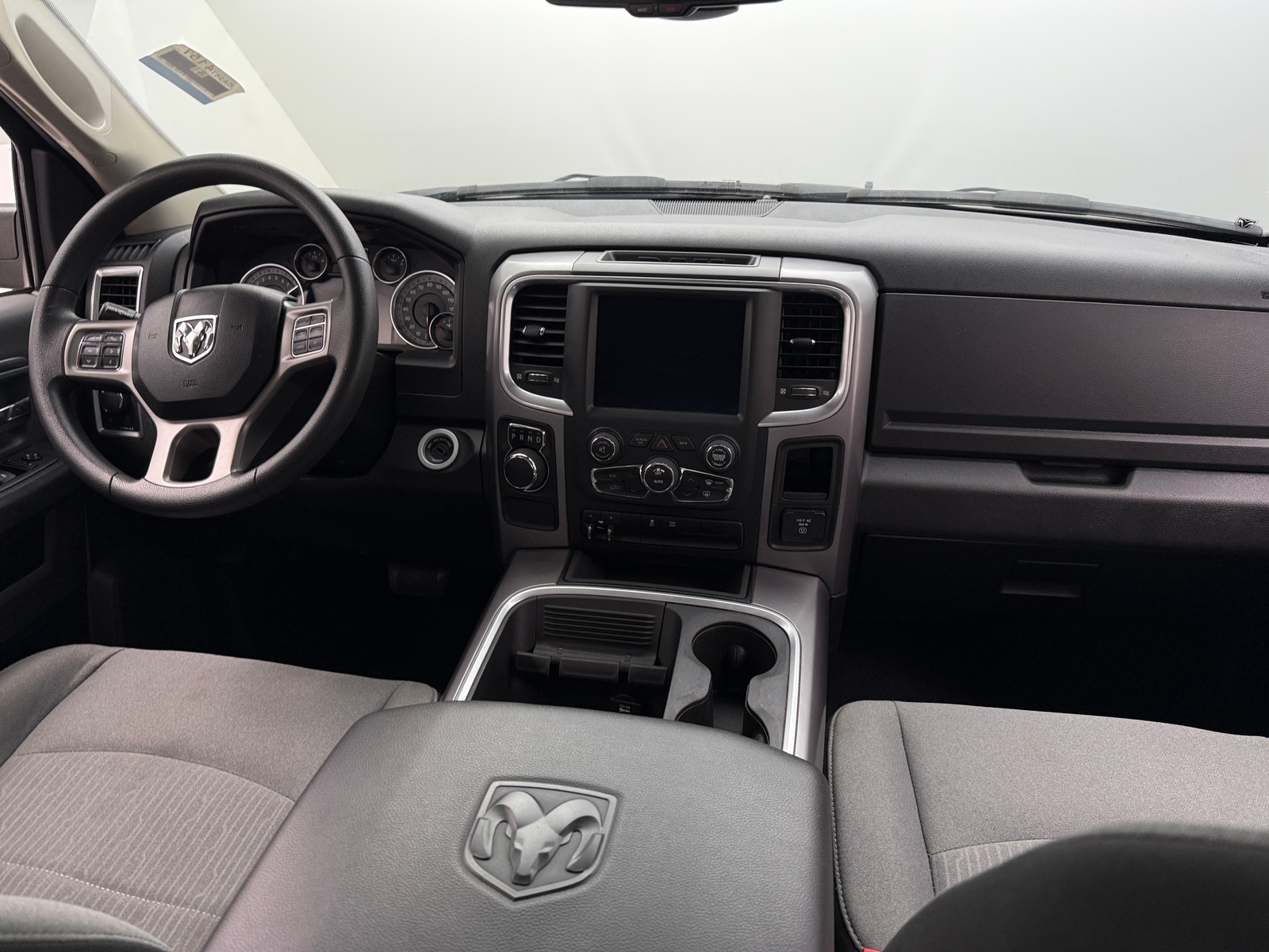 Thumbnail: 2023 RAM 1500 Classic - 3