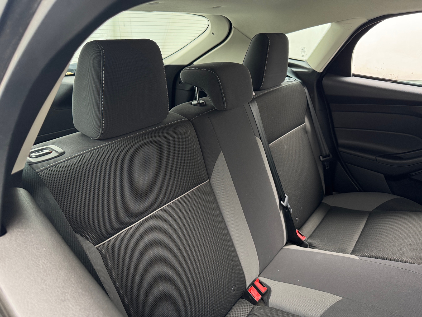 Thumbnail: 2014 Ford Focus - 6