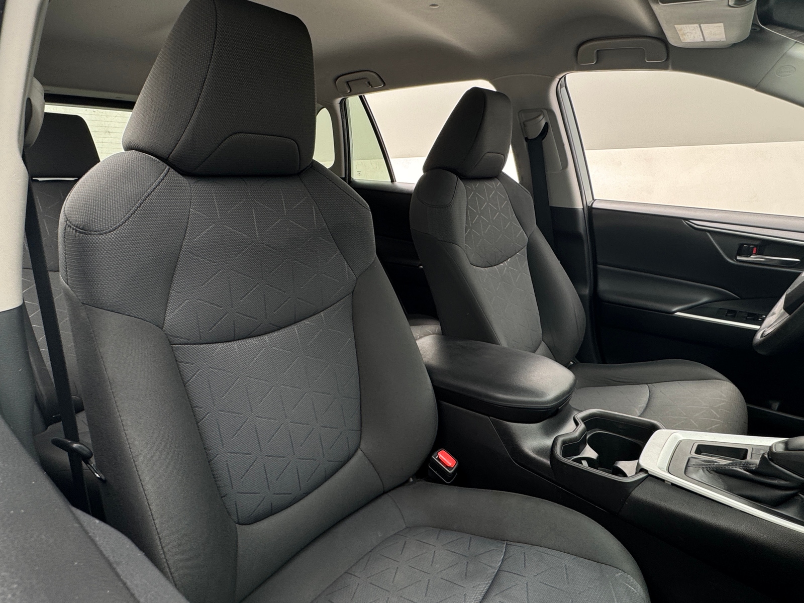 Thumbnail: 2021 Toyota RAV4 - 2